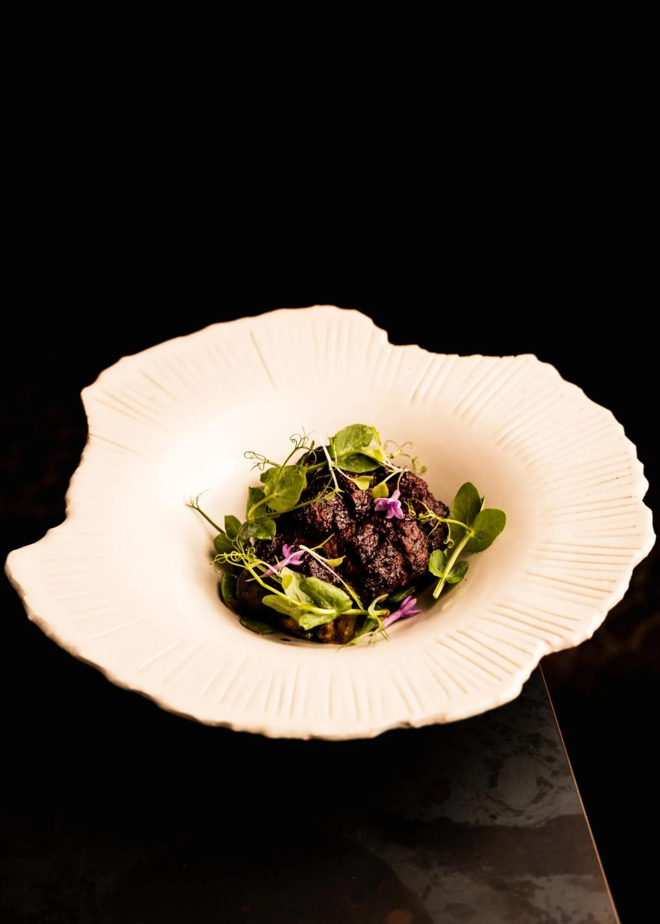 Restaurant/places to eat in Queen Victoria Hotel by NEWMARK