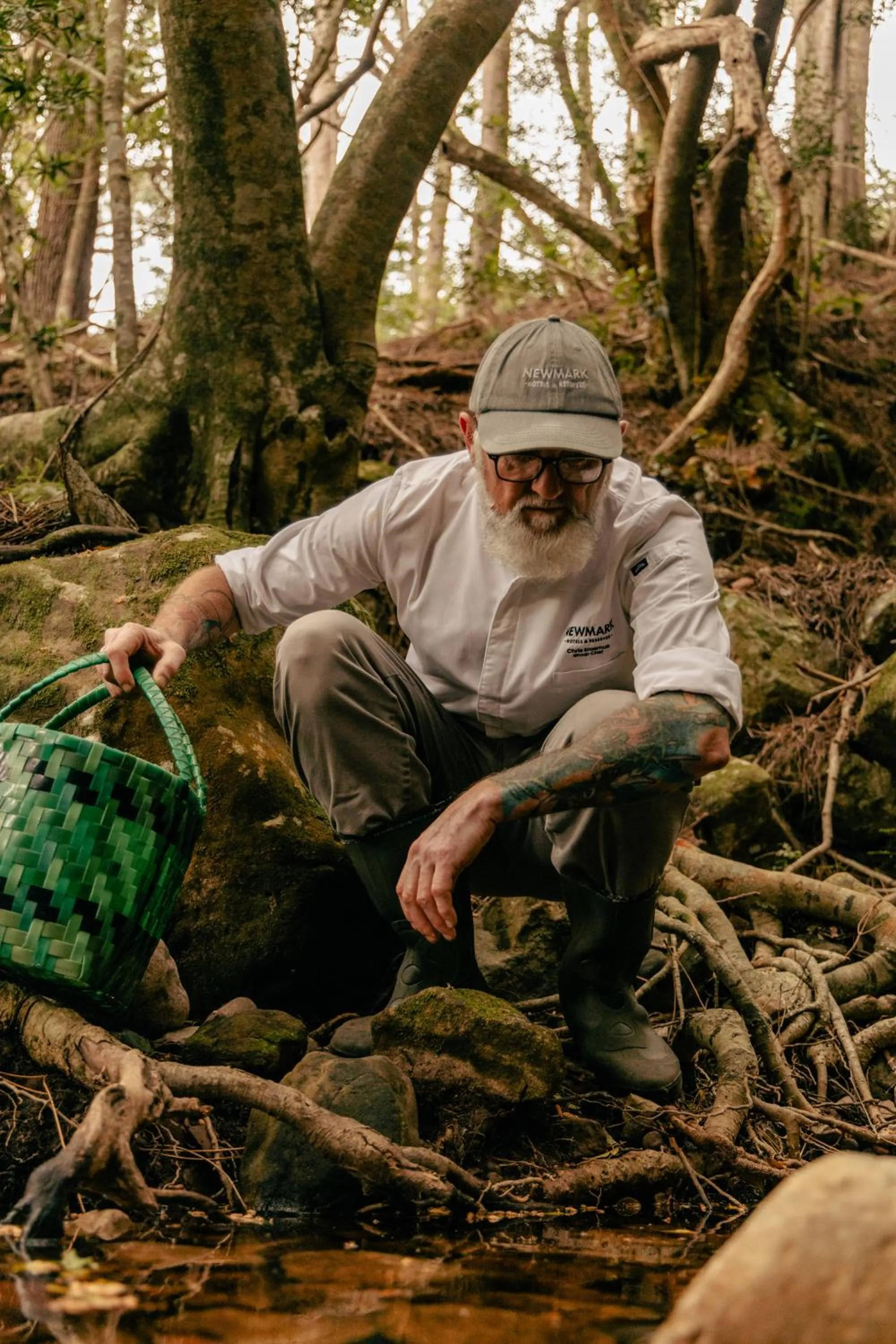 Restaurant/places to eat in Queen Victoria Hotel by NEWMARK