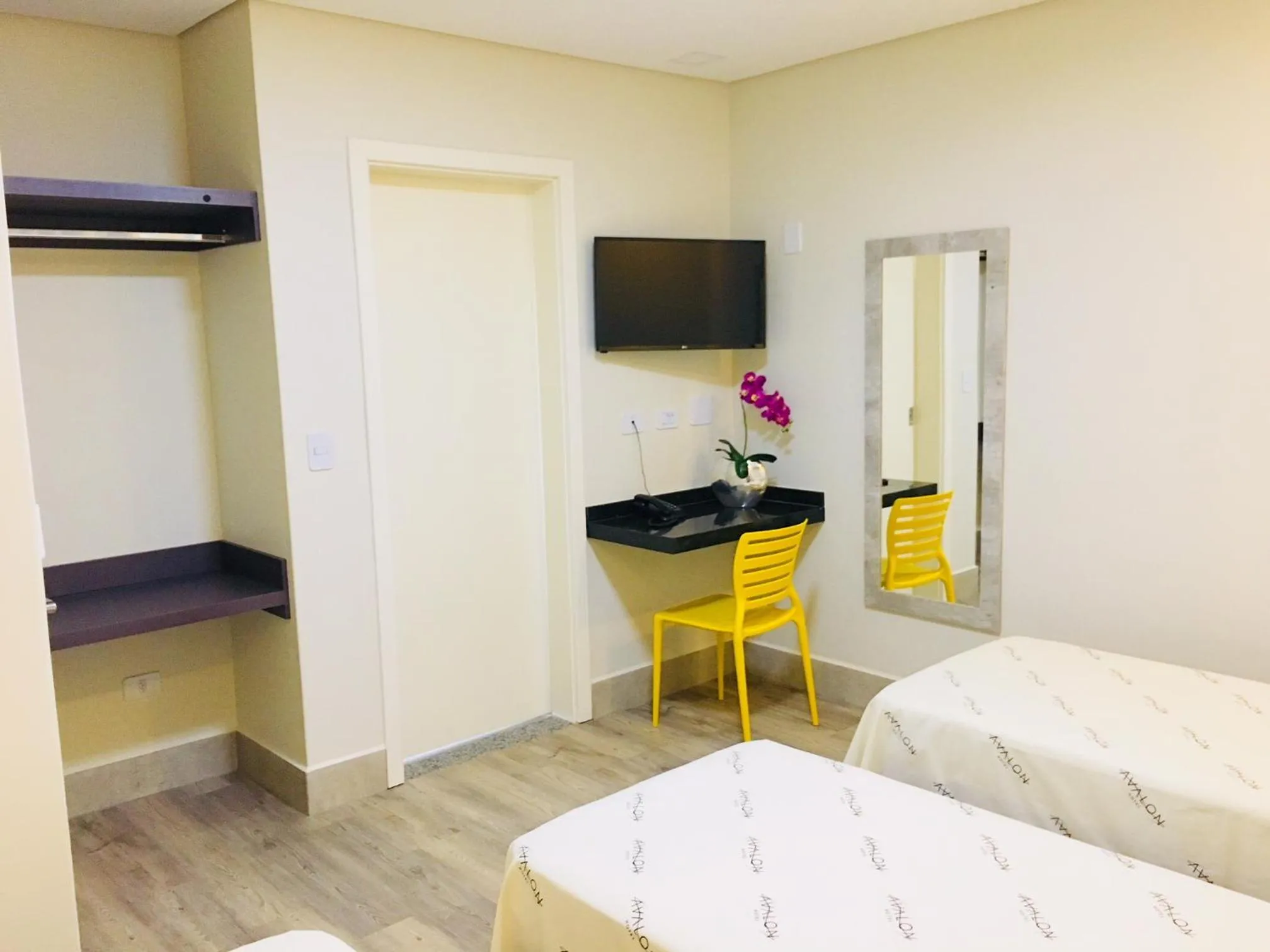 Other, Bed in Hotel Avalon Maringá Econômico