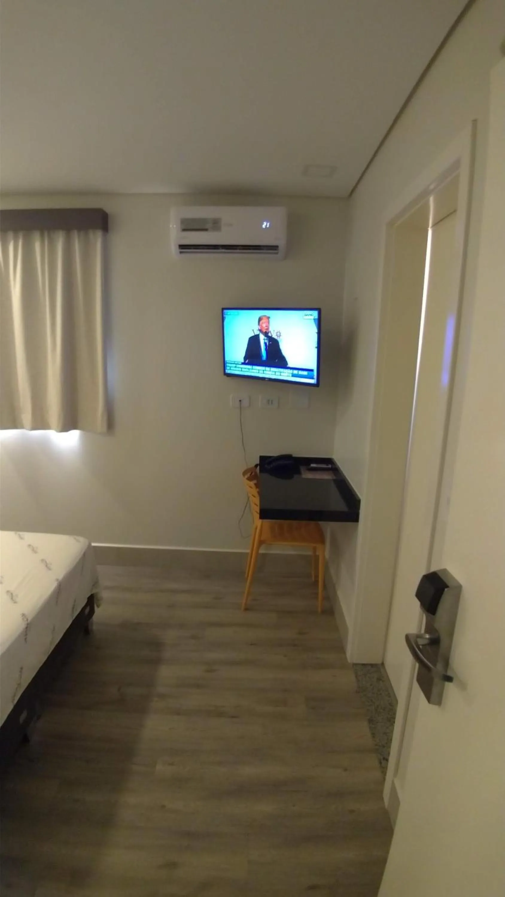 TV and multimedia, Bed in Hotel Avalon Maringá Econômico