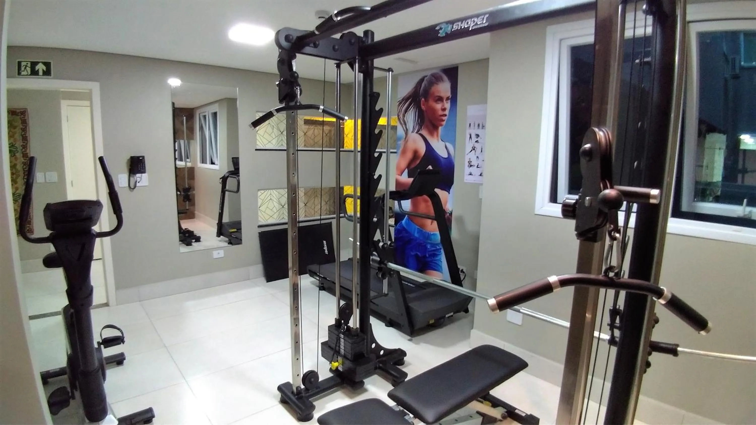 Fitness centre/facilities in Hotel Avalon Maringá Econômico