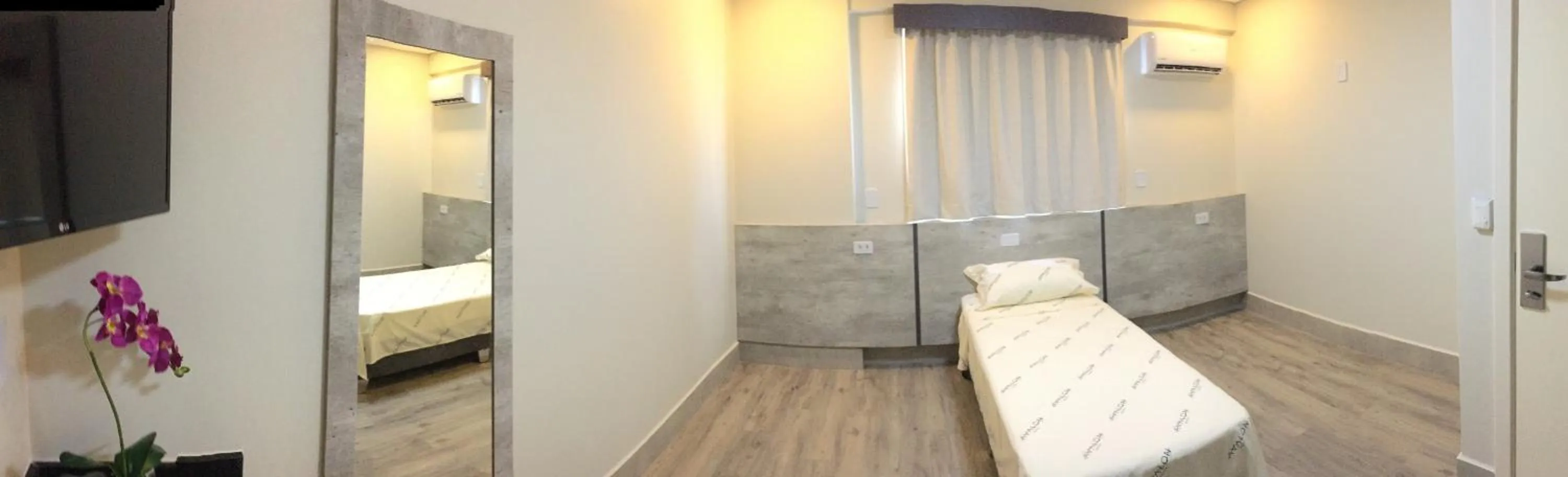 Property building, Bed in Hotel Avalon Maringá Econômico