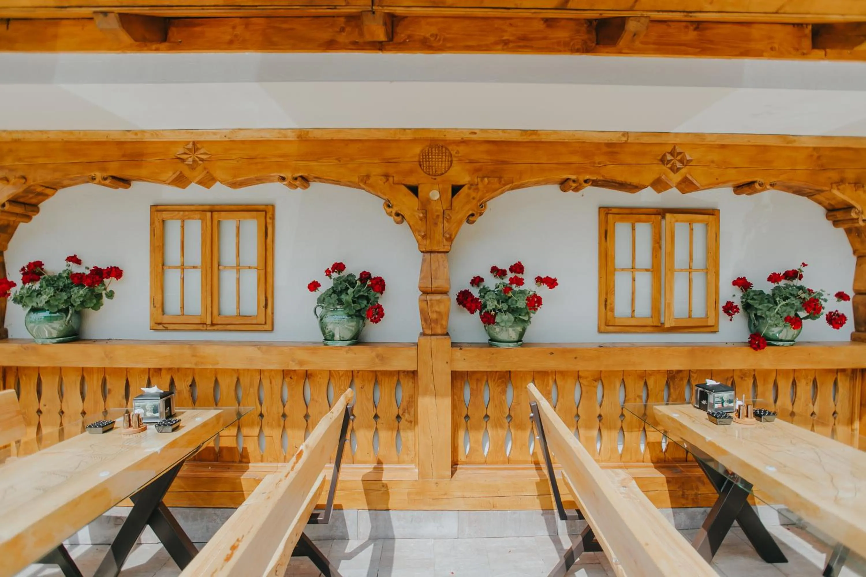 Lostrita - Pastravarie, Hotel & SPA