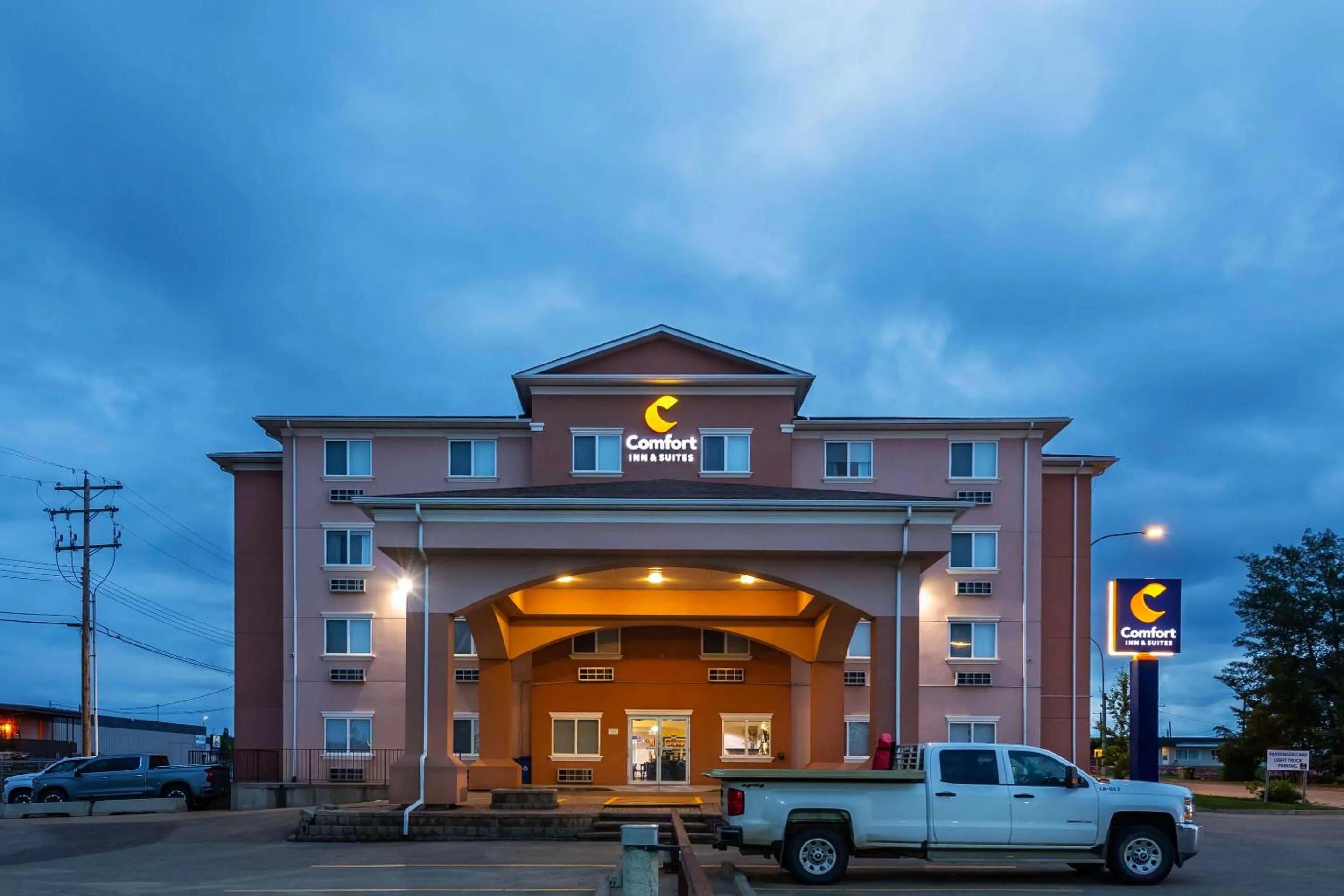 Property building in Comfort Inn & Suites