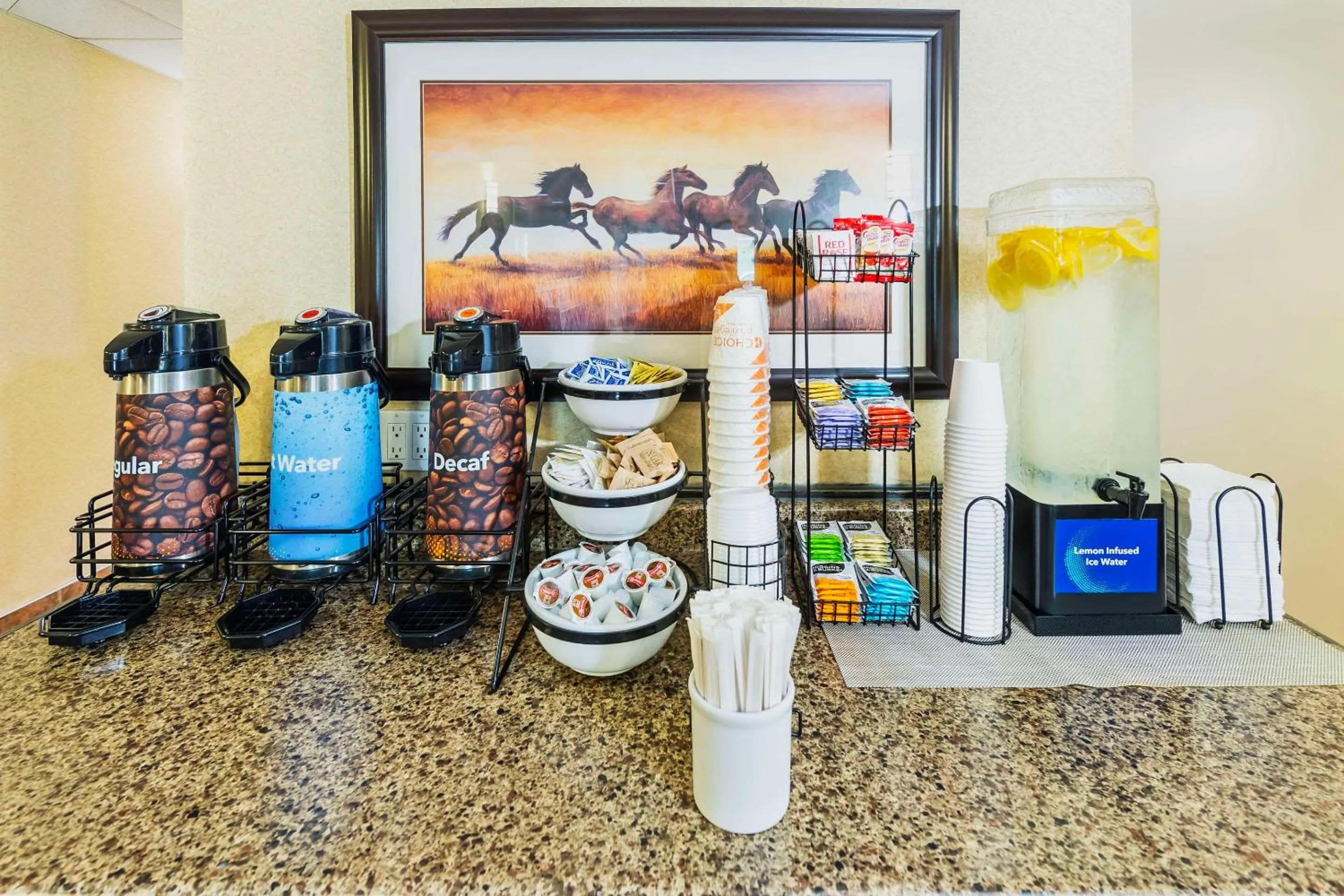 Lobby or reception in Comfort Inn & Suites