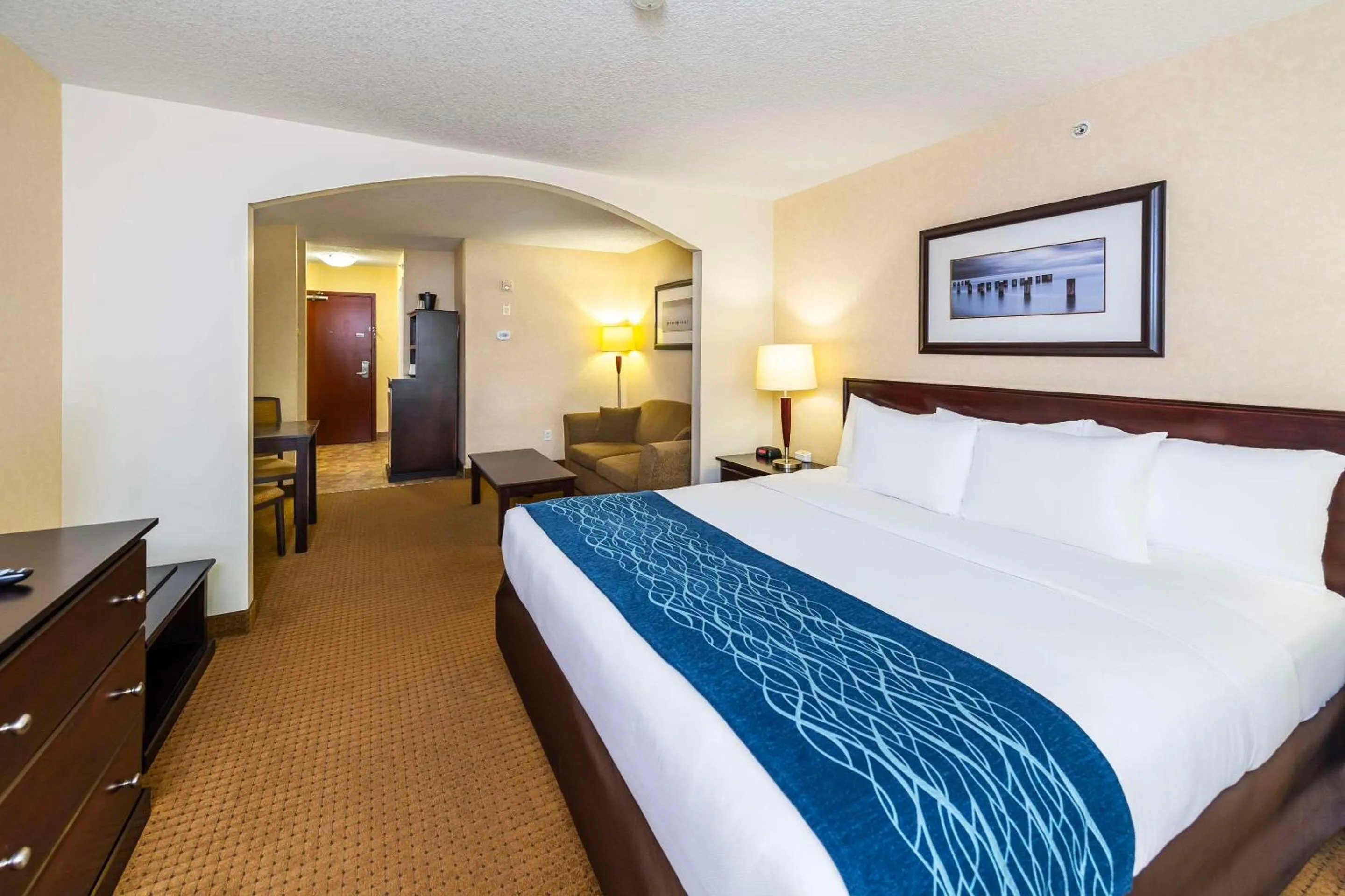 Bedroom, Bed in Comfort Inn & Suites