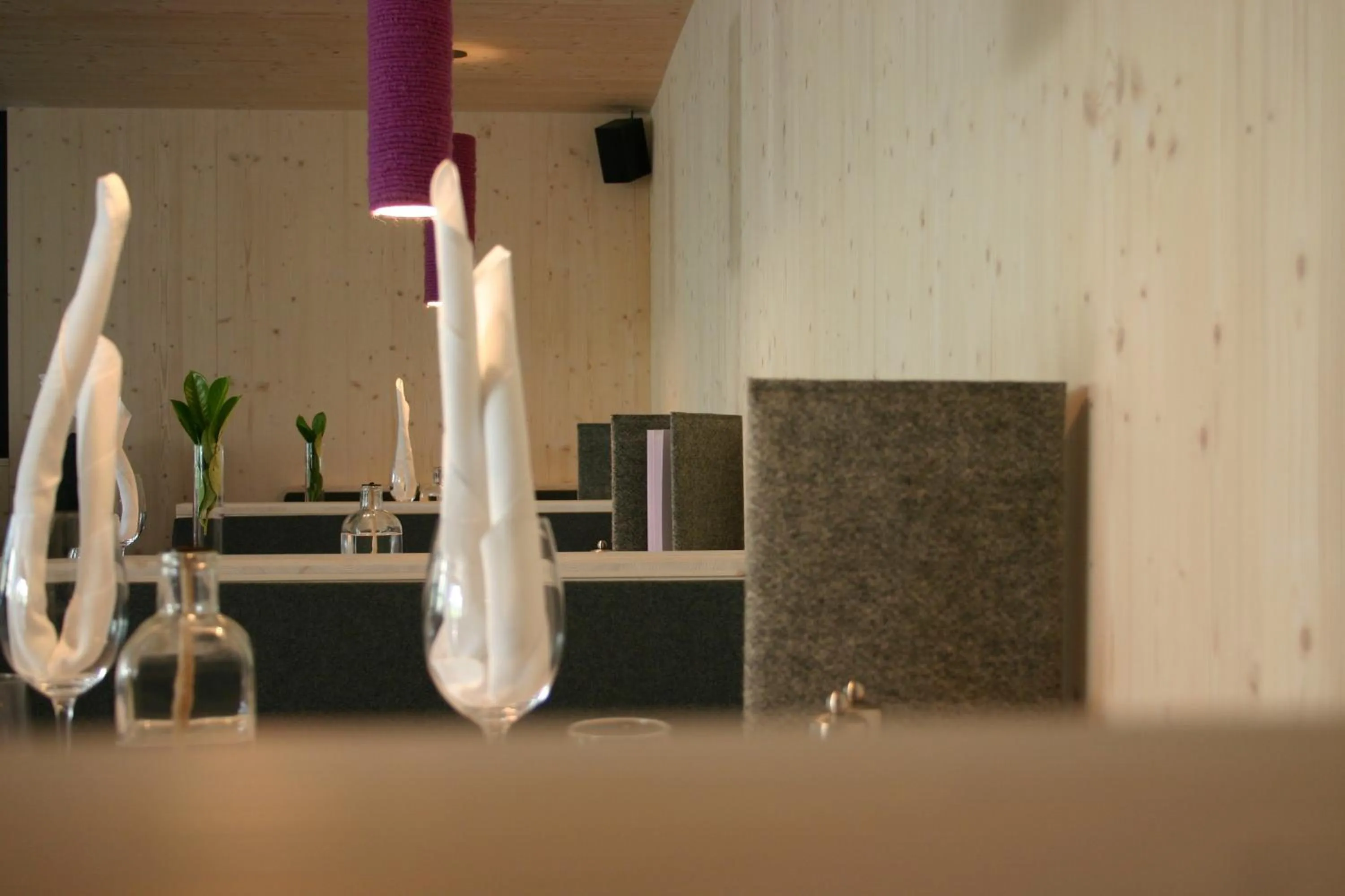 Restaurant/places to eat in MONTAFONLodge