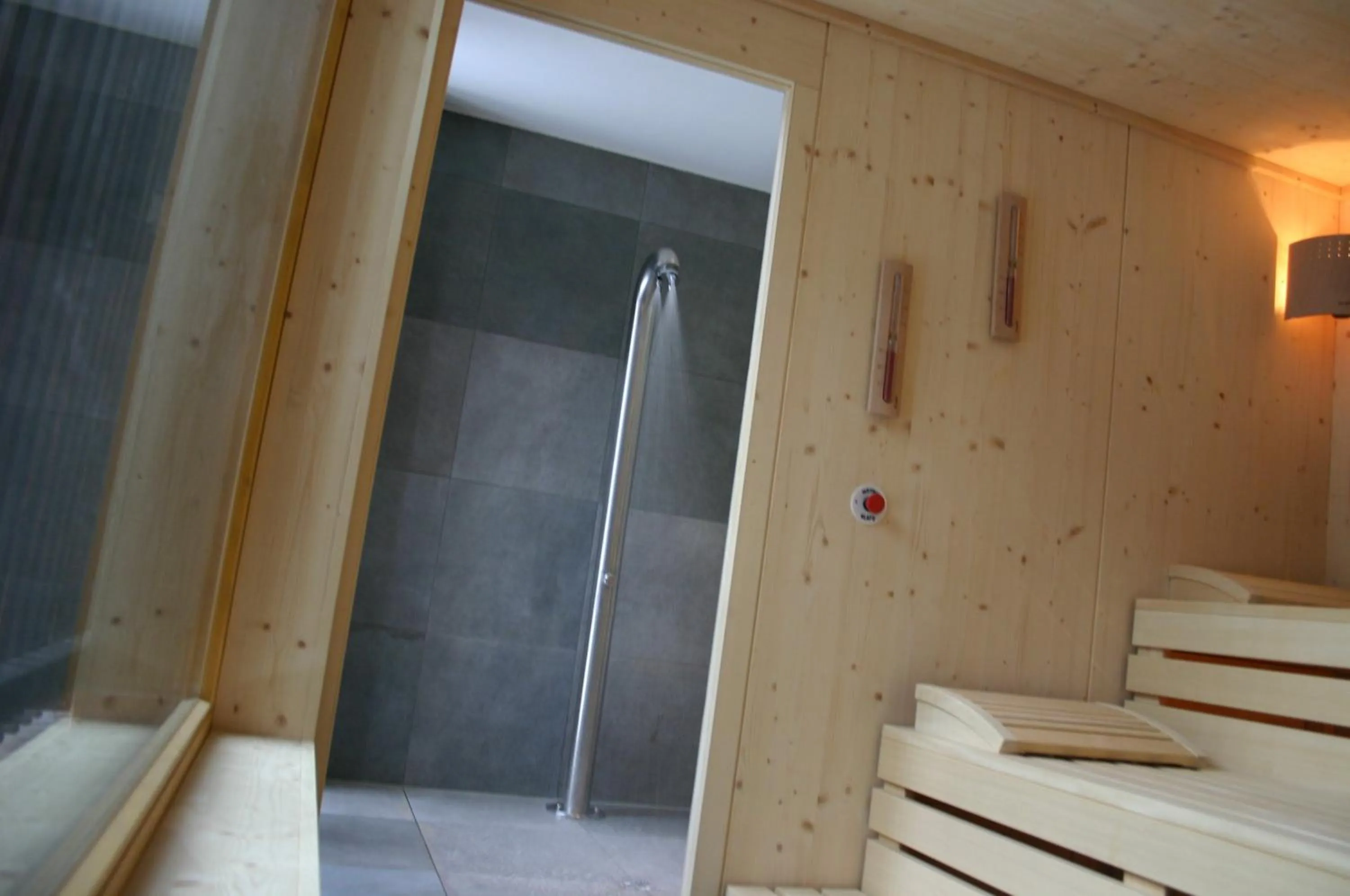 Spa and wellness centre/facilities, Bed in MONTAFONLodge