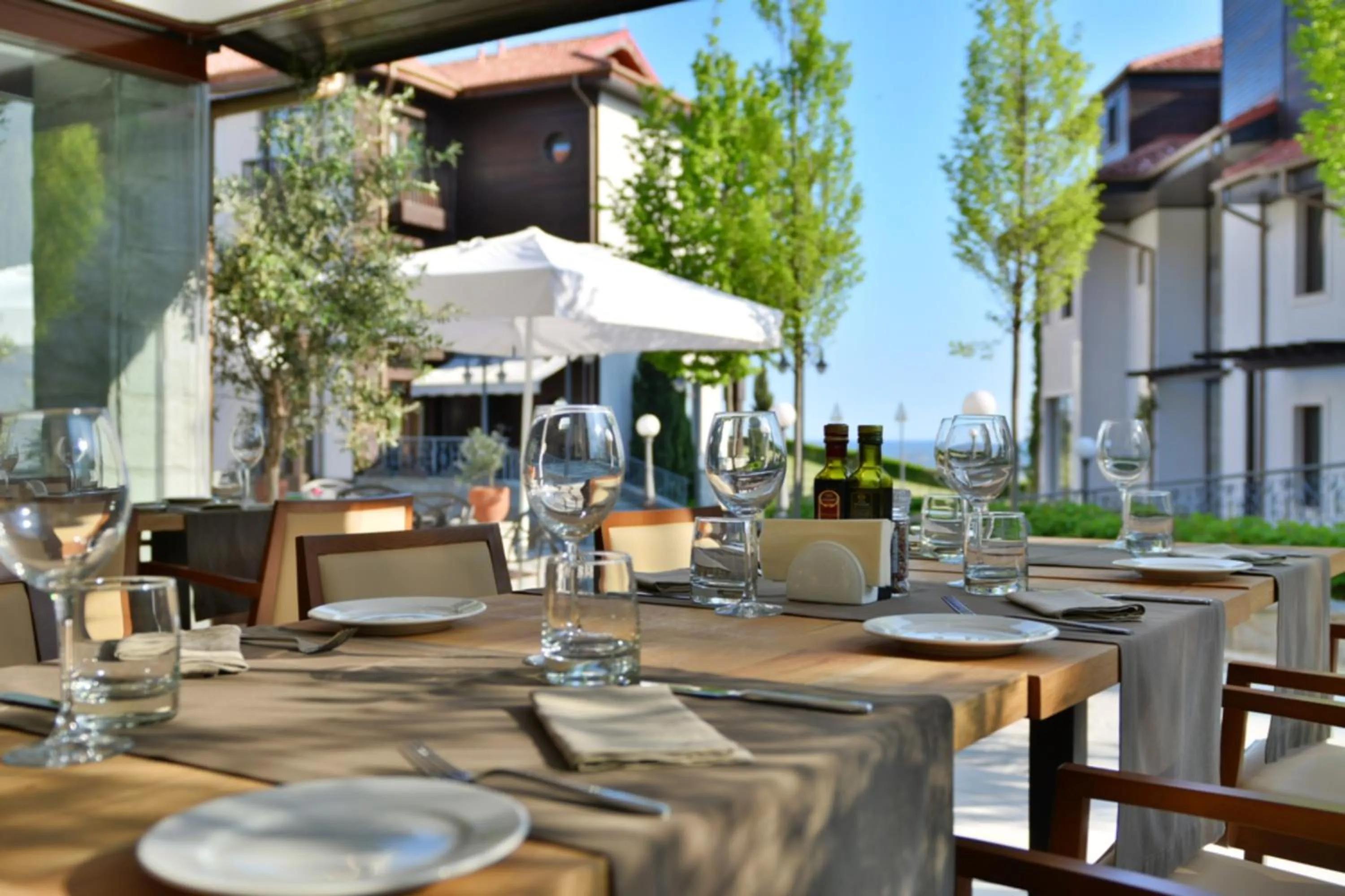 Restaurant/places to eat in Thracian Cliffs Golf & Beach Resort