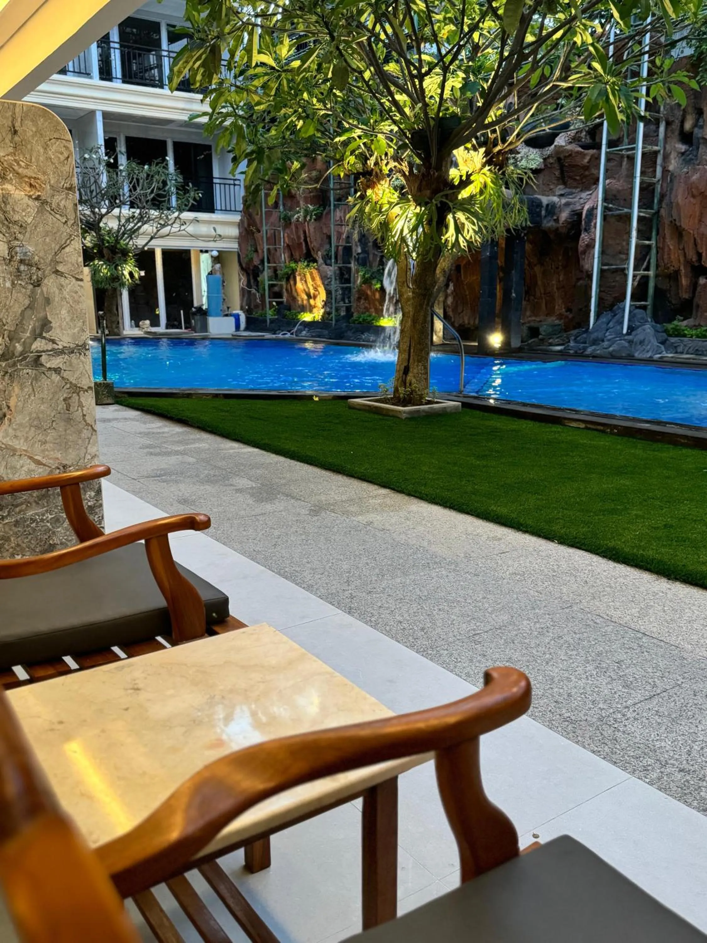 Pool view in Green Garden Hotel