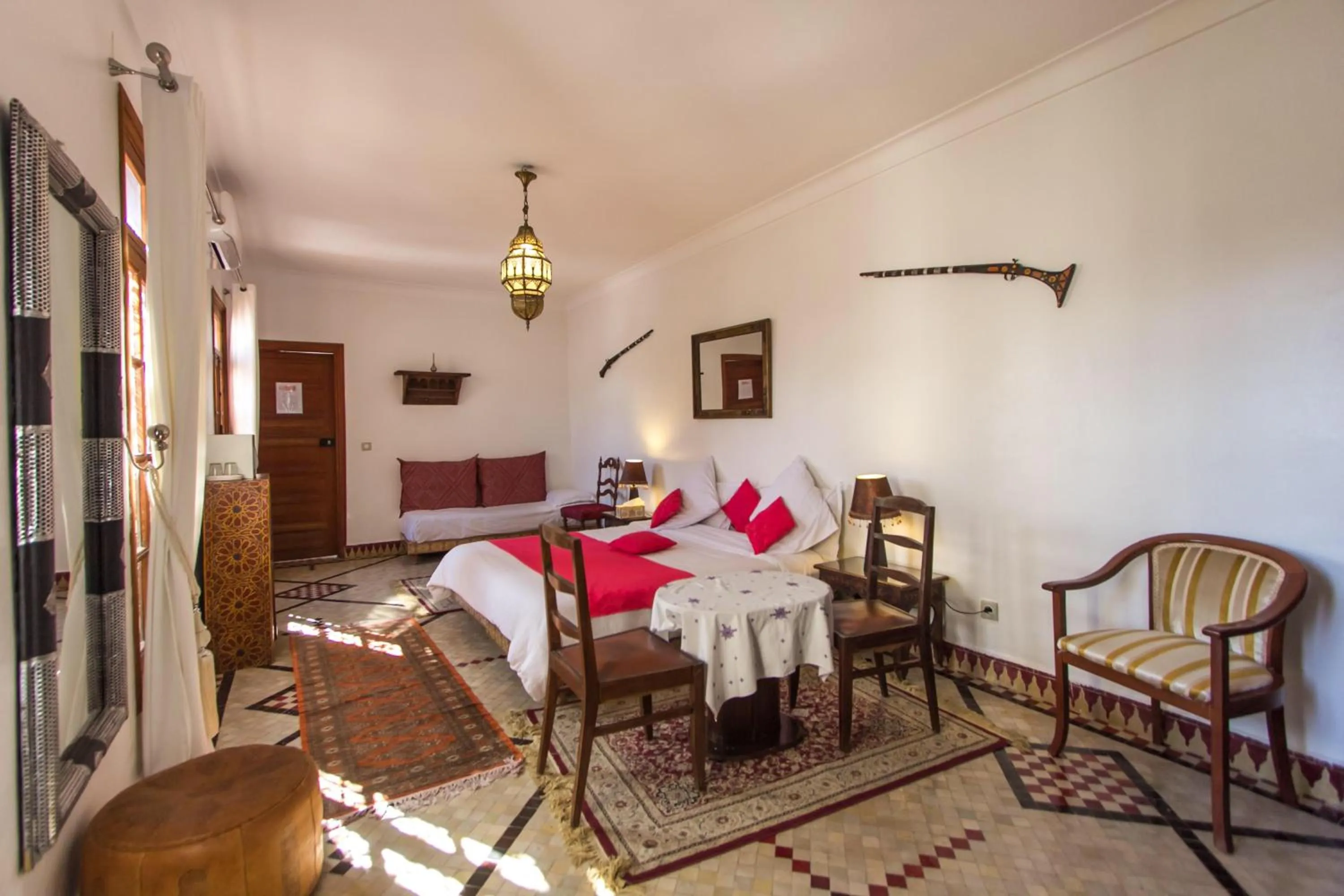 Bed in Riad 53 Fes - Luxury Oasis