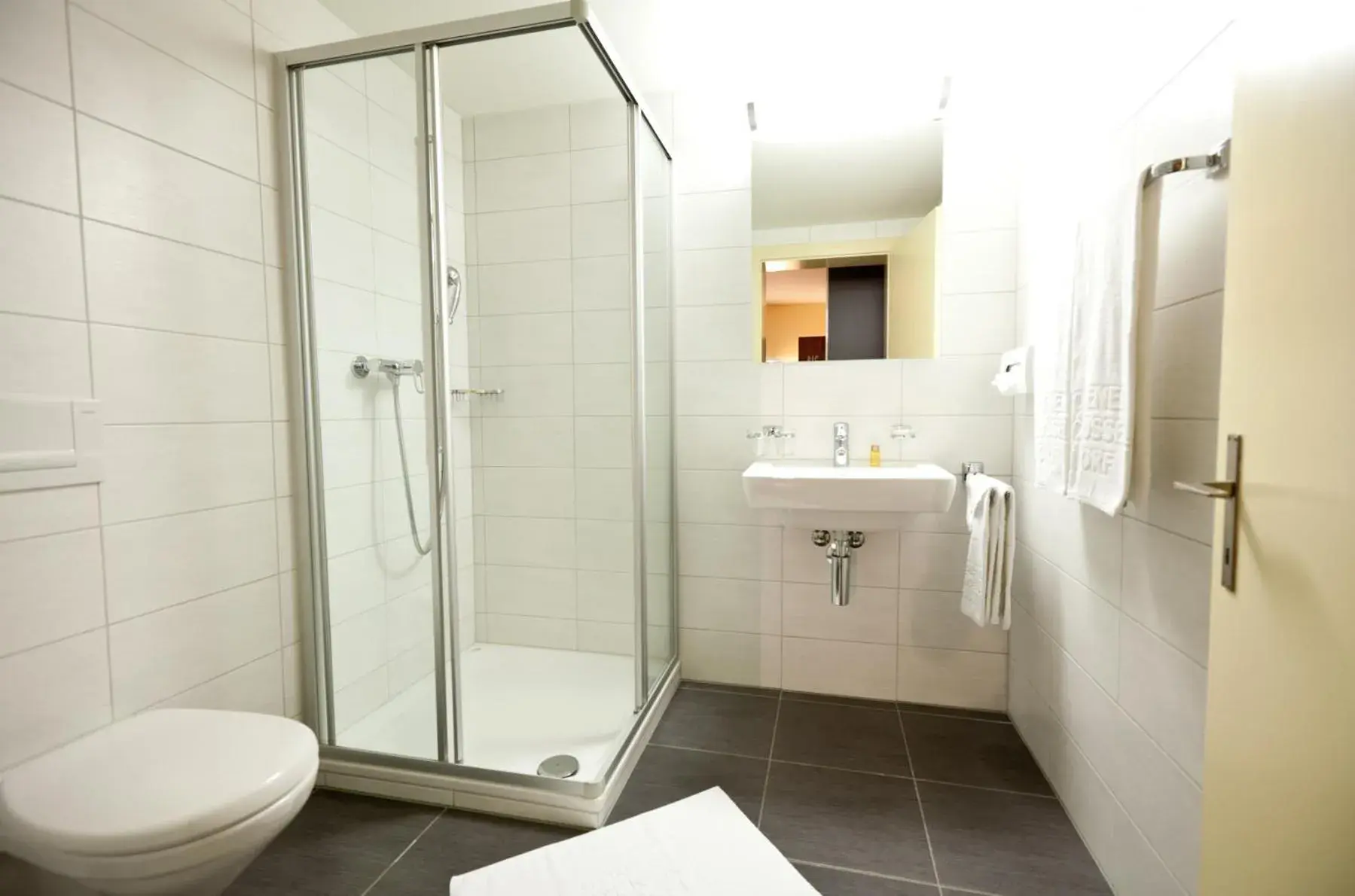 Quadruple Room in Hotel Goldener Schlüssel Quadruple Room in Hotel Goldener Schlüssel