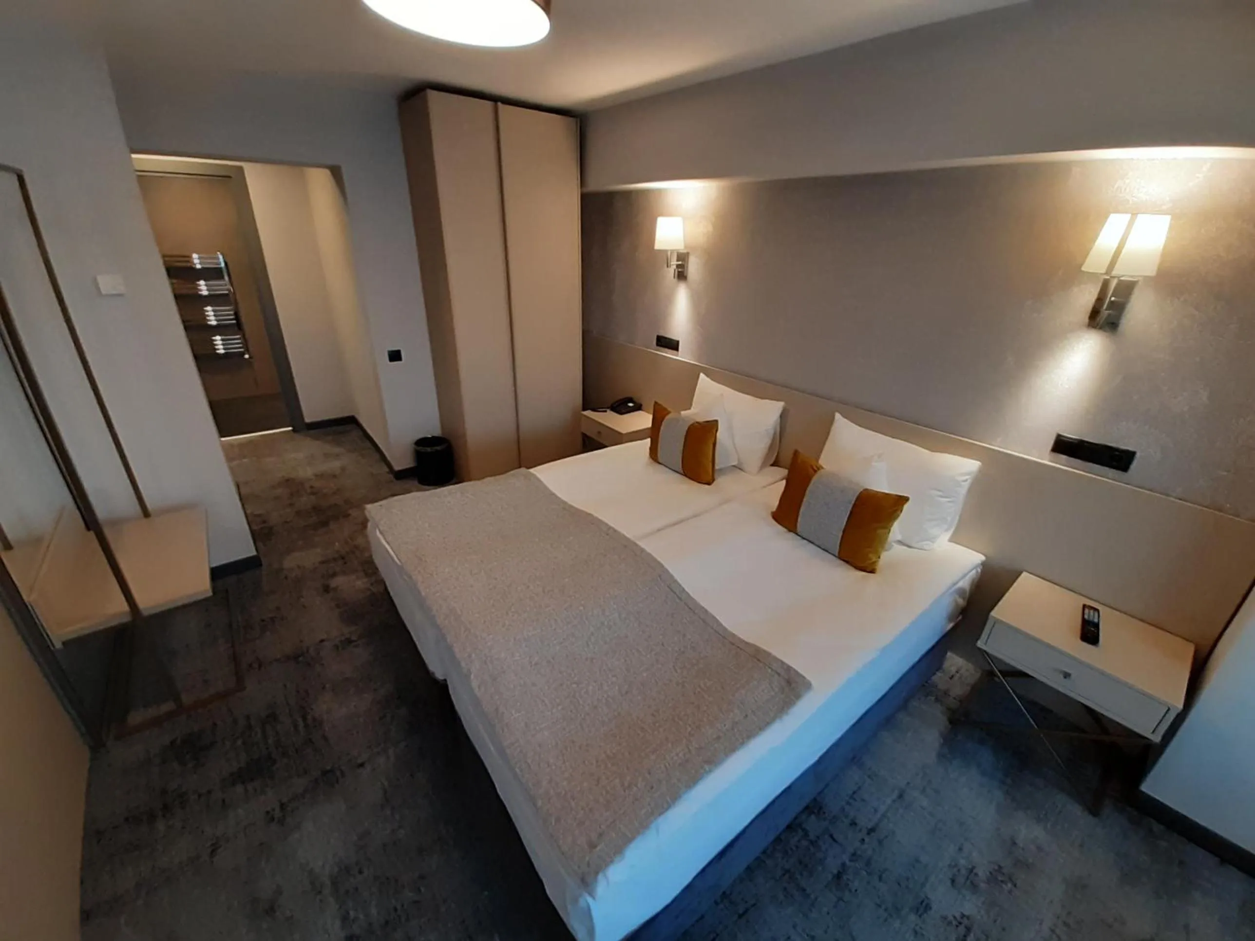 Bed in Hotel Univers