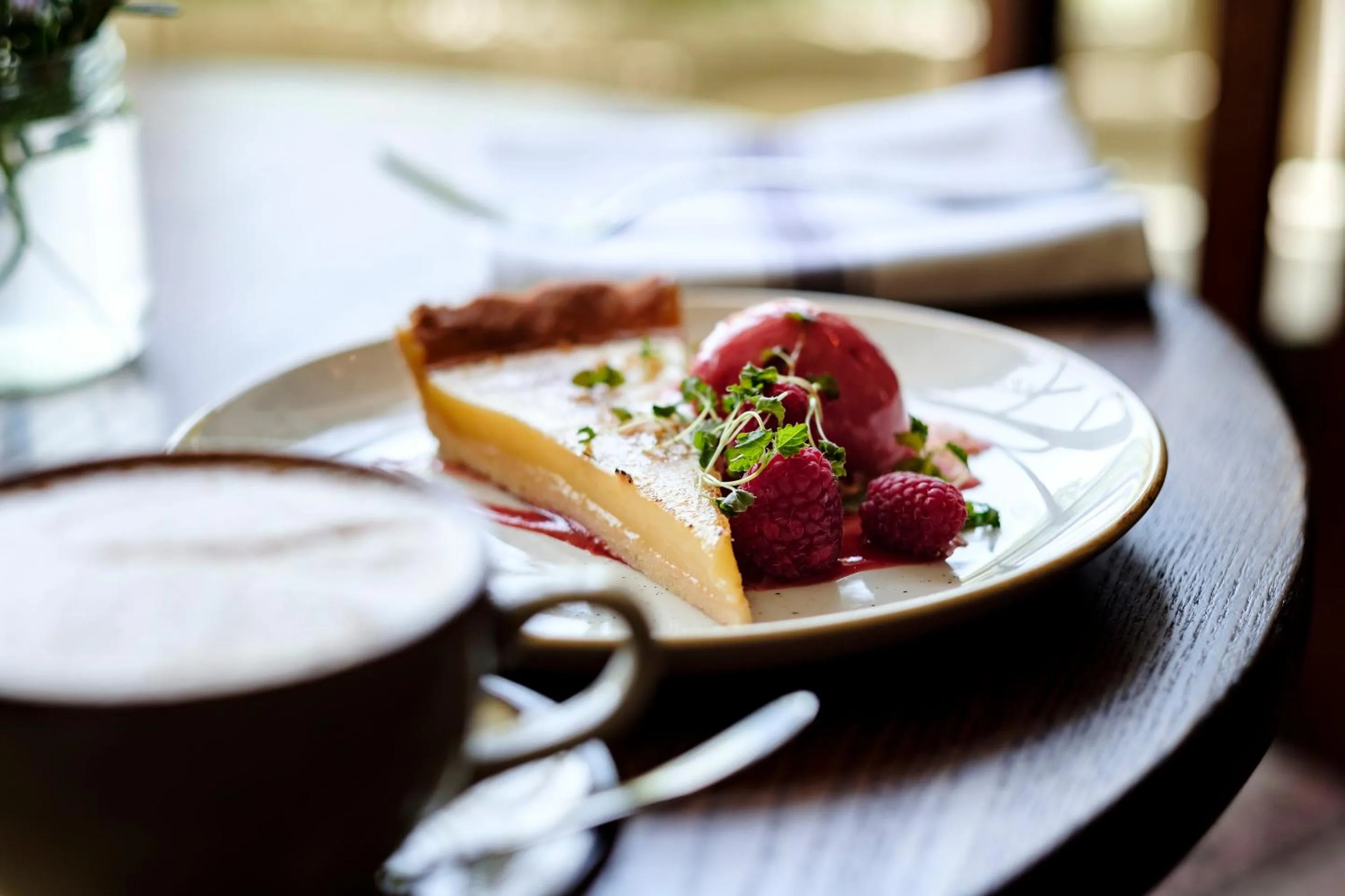 Food and drinks in The Bower Inn