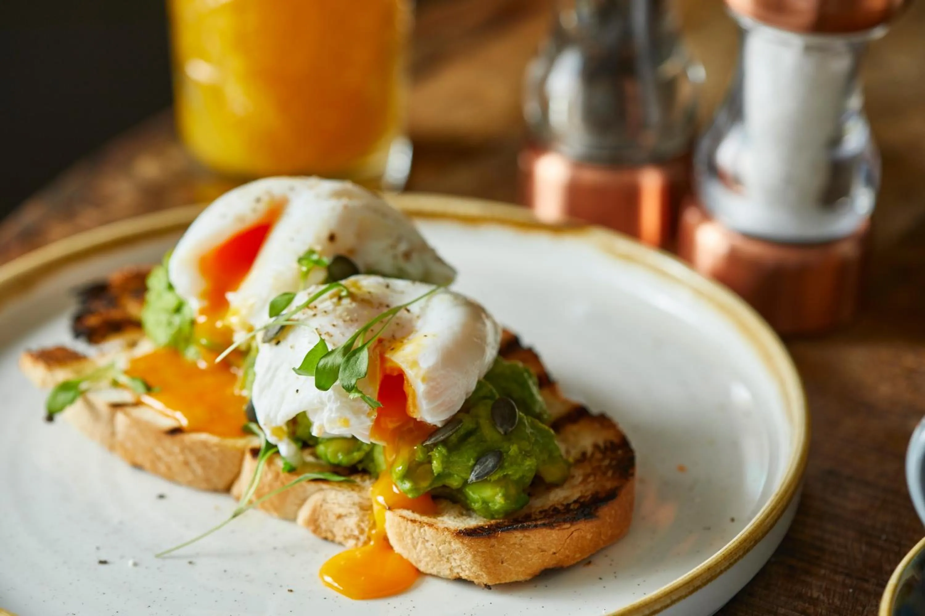 Food and drinks in The Bower Inn