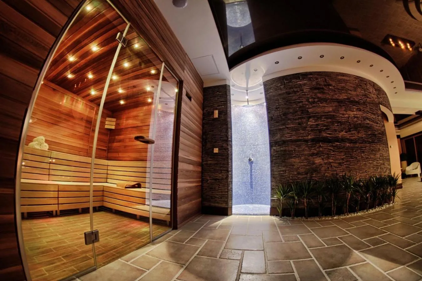 The Amber Business & Spa Hotel