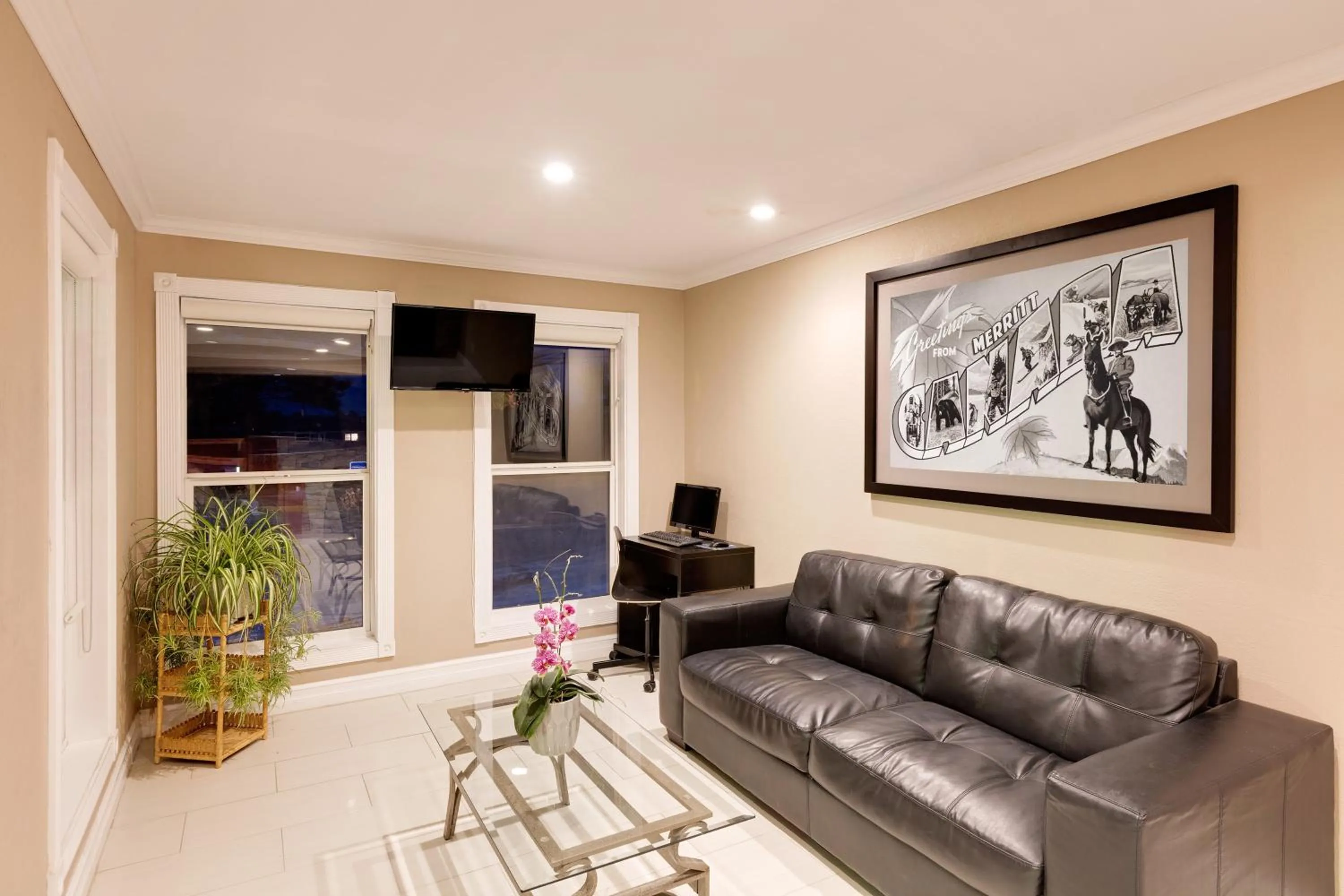 Lobby or reception in Sage Inn Merritt BC