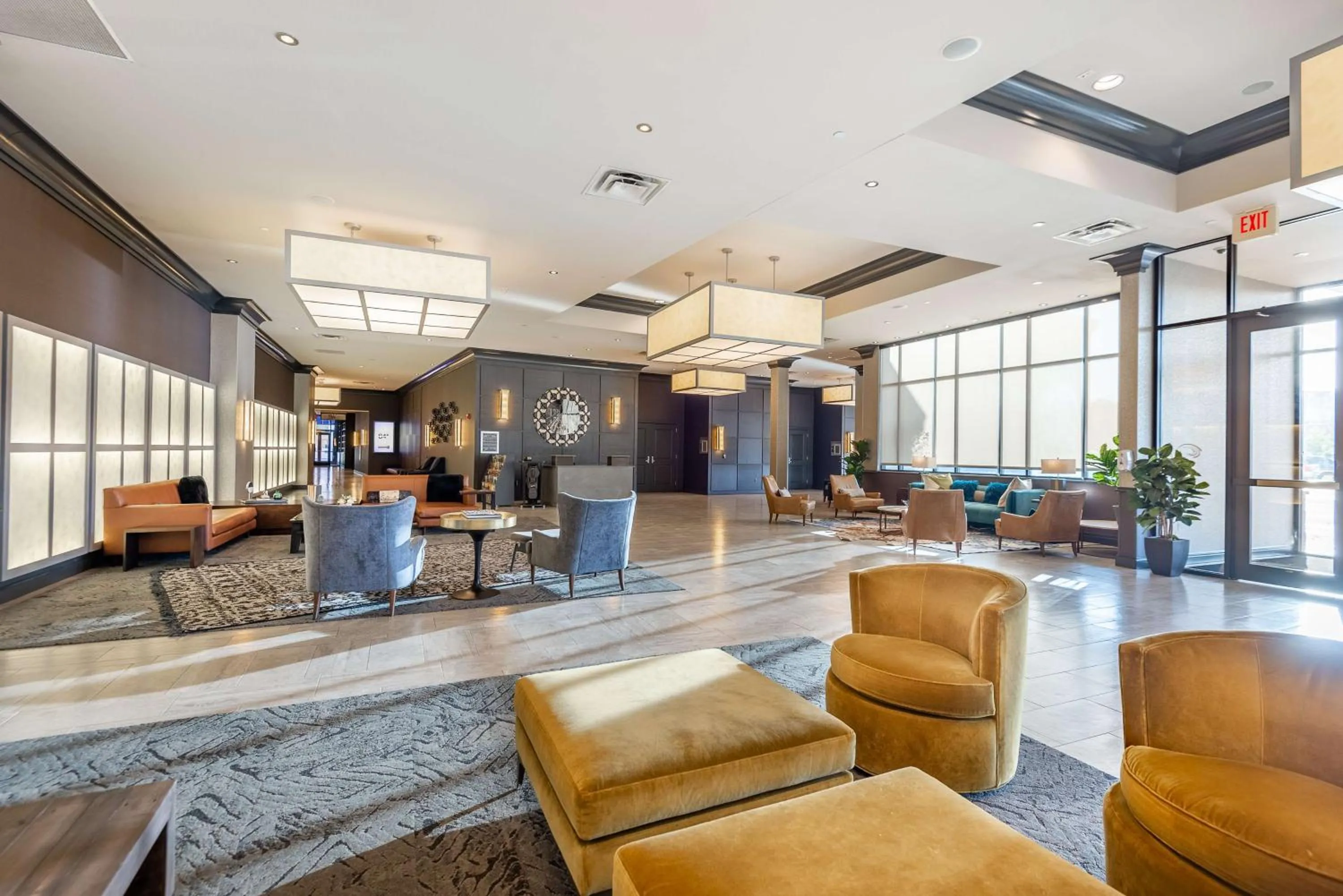 Lobby or reception in Hilton Promenade Branson Landing