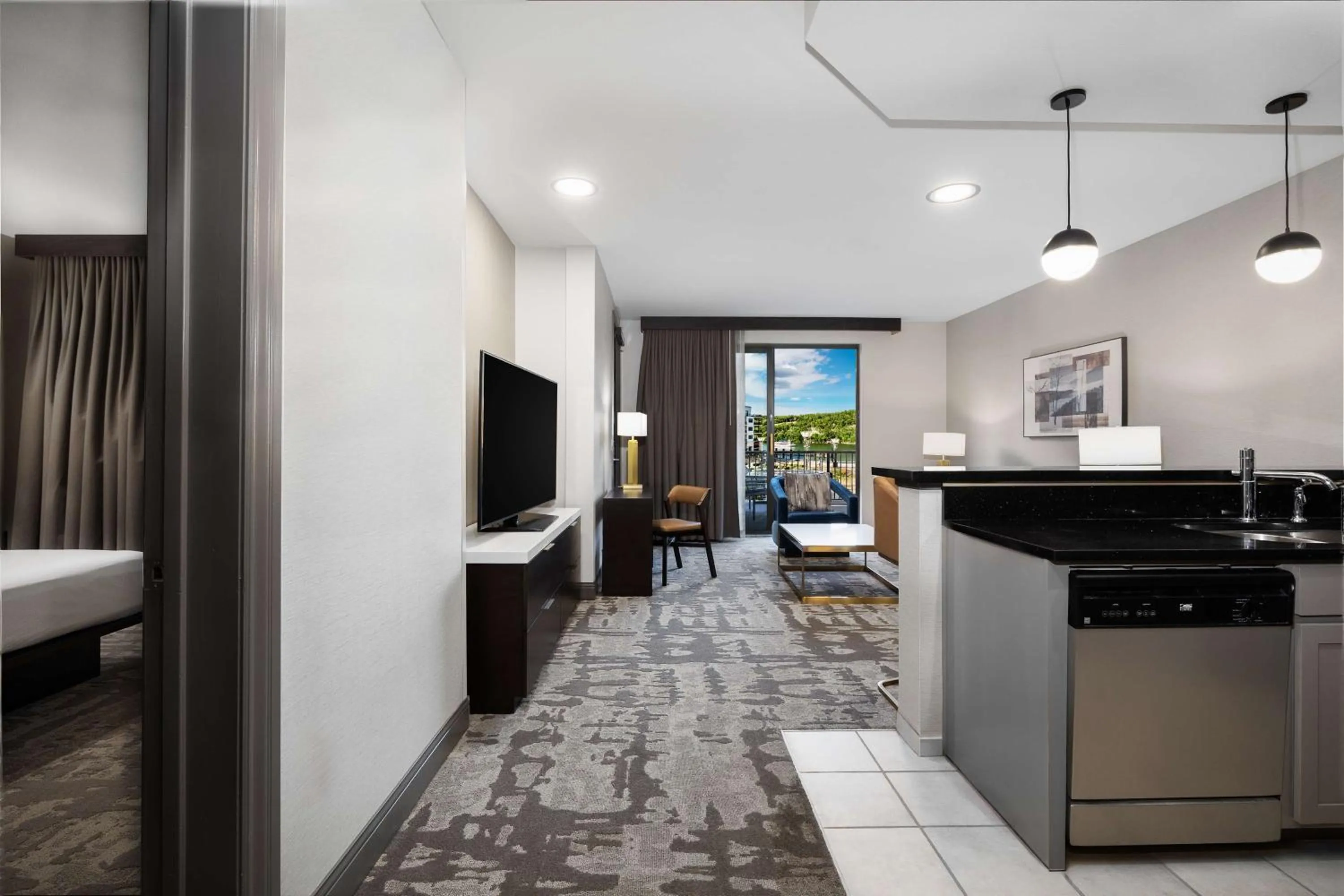 Living room in Hilton Promenade Branson Landing