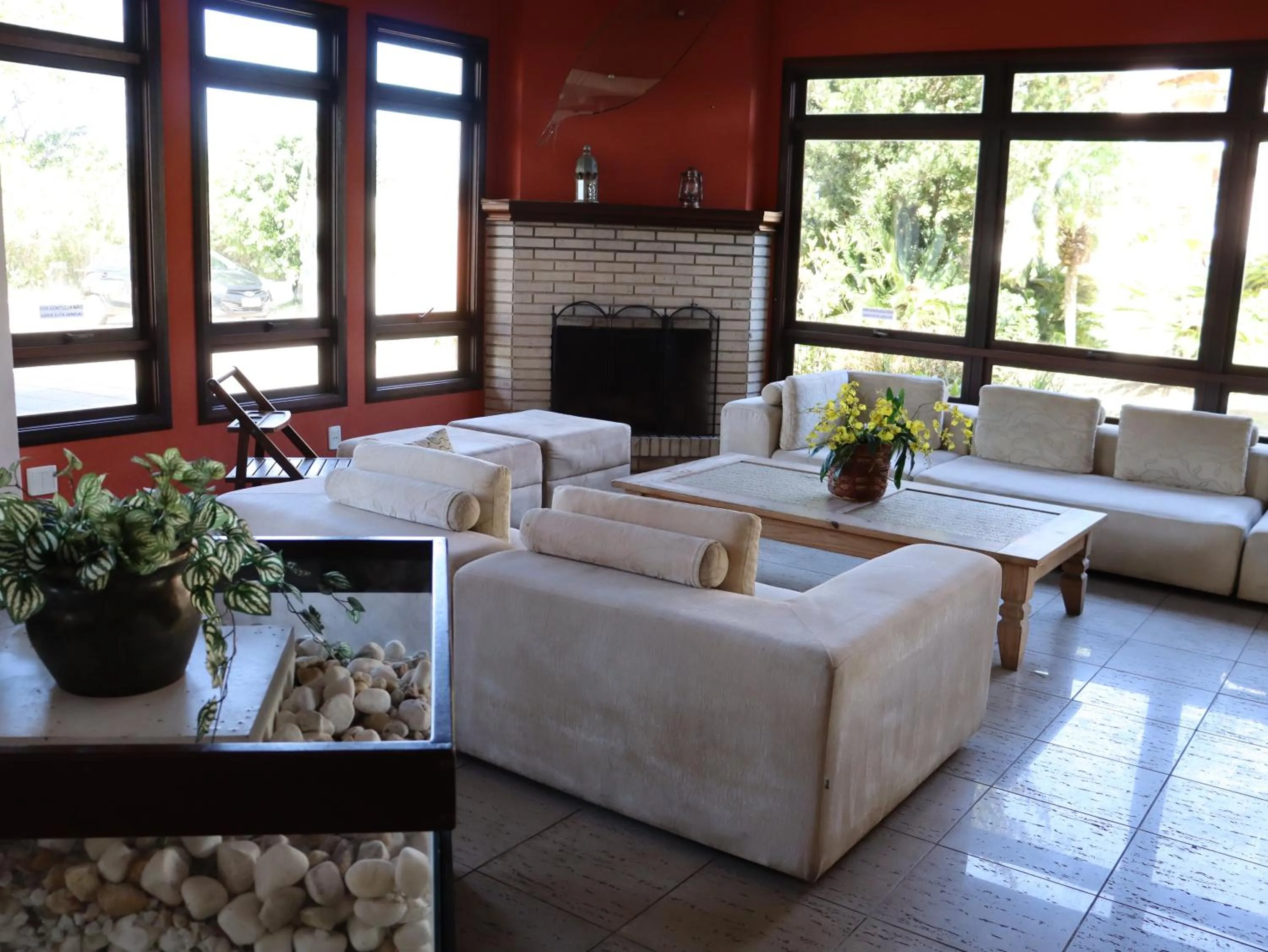 Living room in Guarita Park Hotel - By Life Hotéis