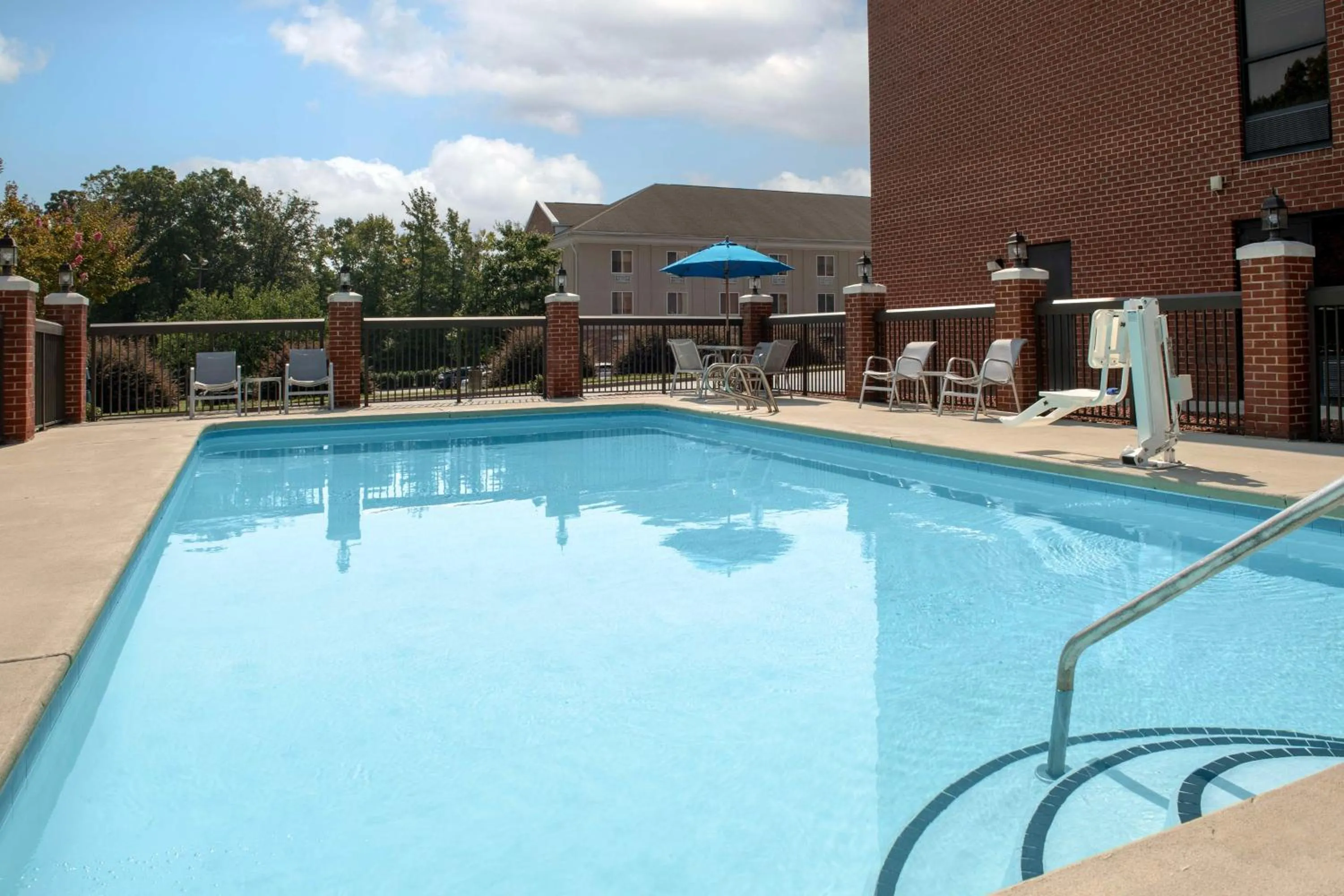 Pool view in Hampton Inn High Point