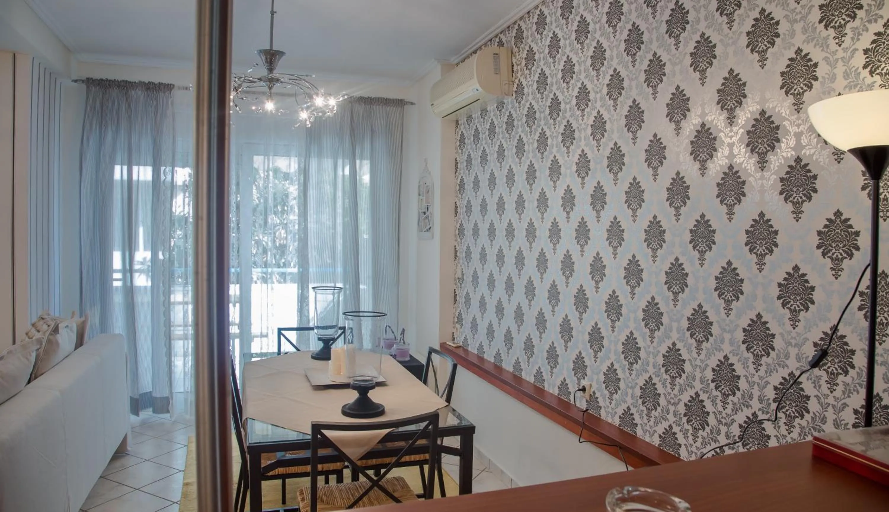 Living room in Luxury City Center Apartment