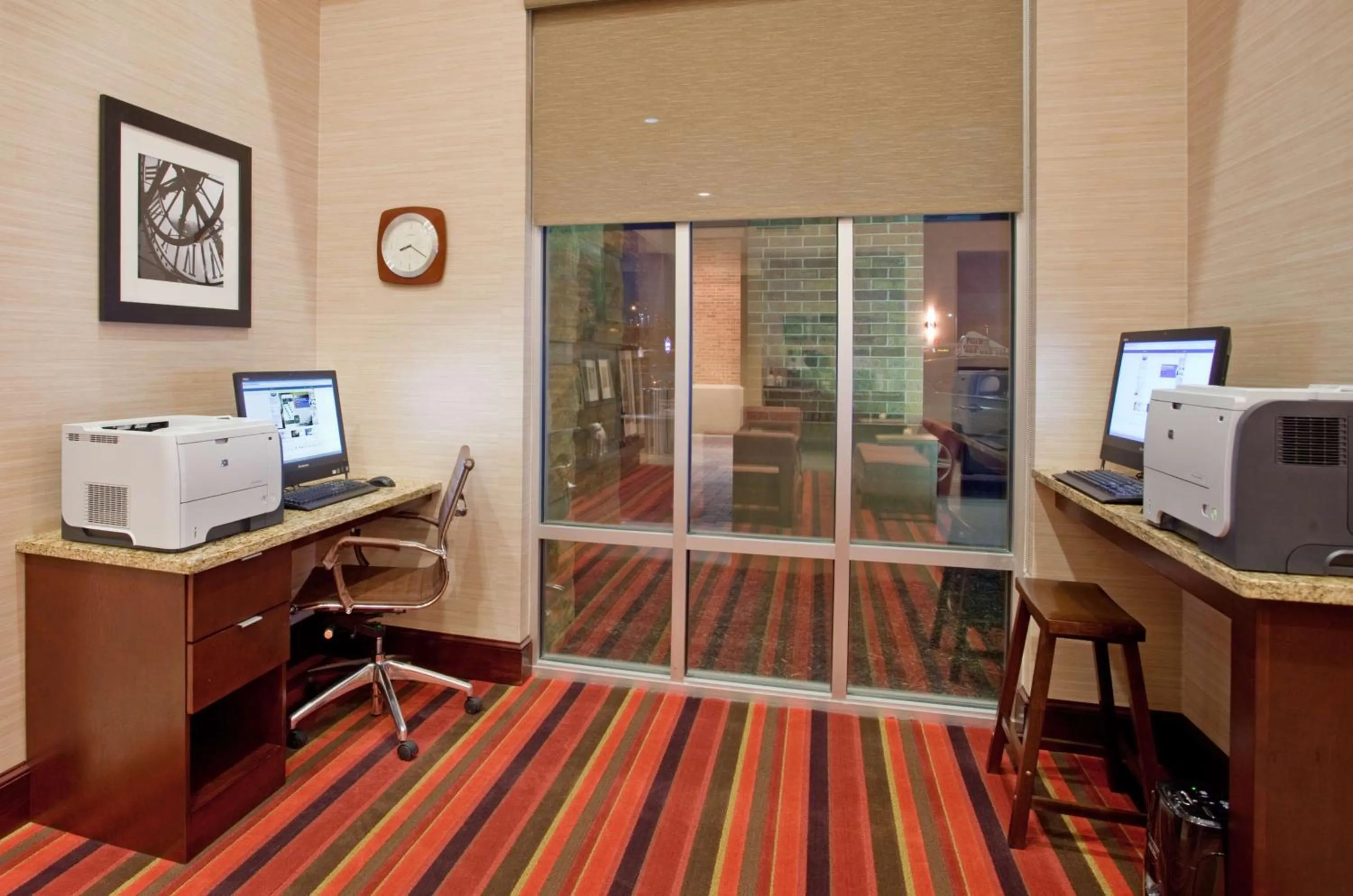 Business facilities in Hampton Inn & Suites Omaha Southwest-La Vista