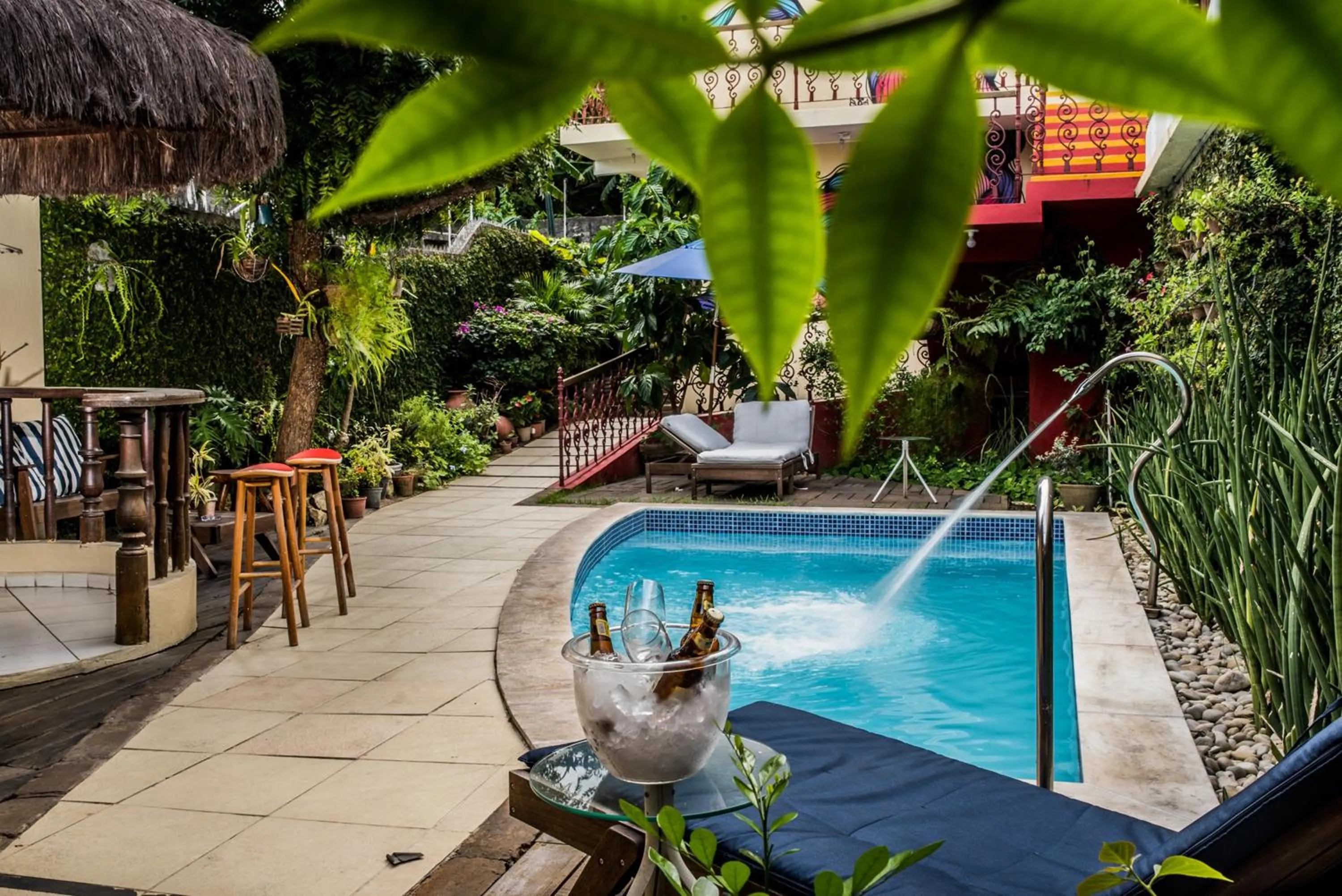 Swimming pool in Pousada Baobá e SPA