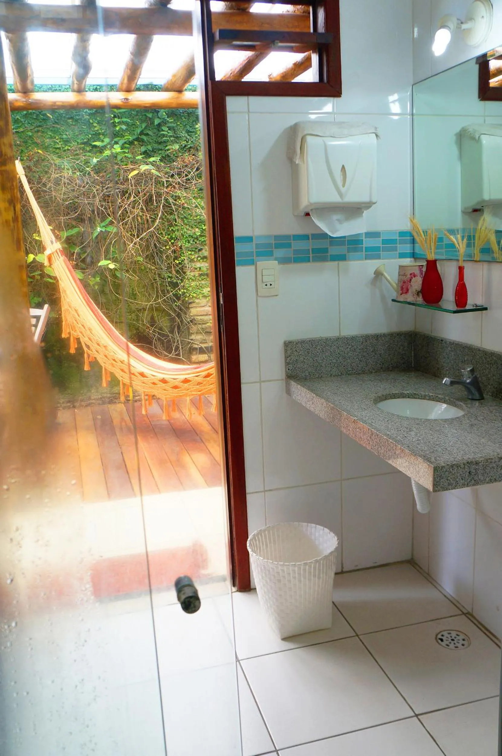 Toilet in Pousada Baobá e SPA