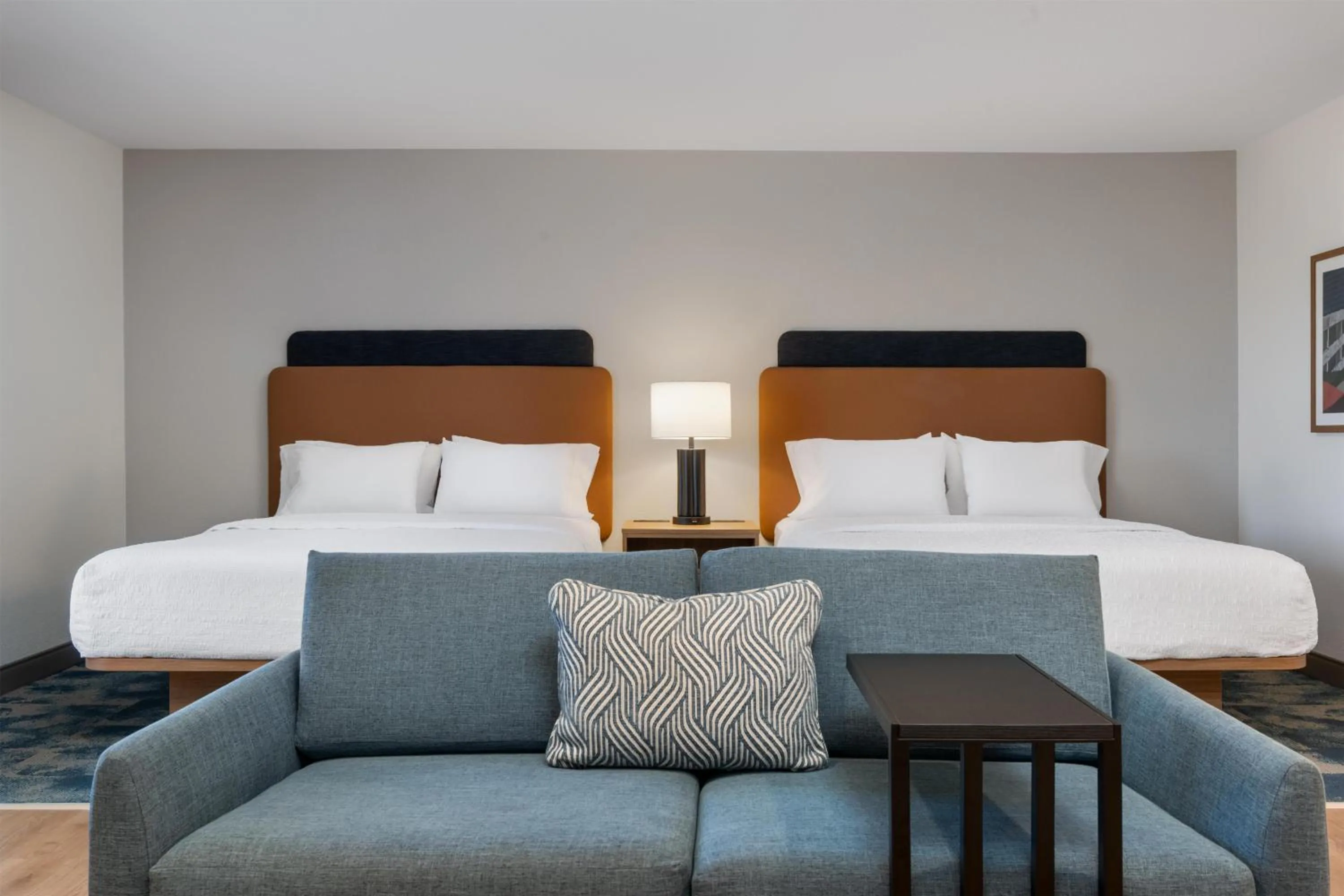 Living room, Bed in Hampton Inn Owensboro