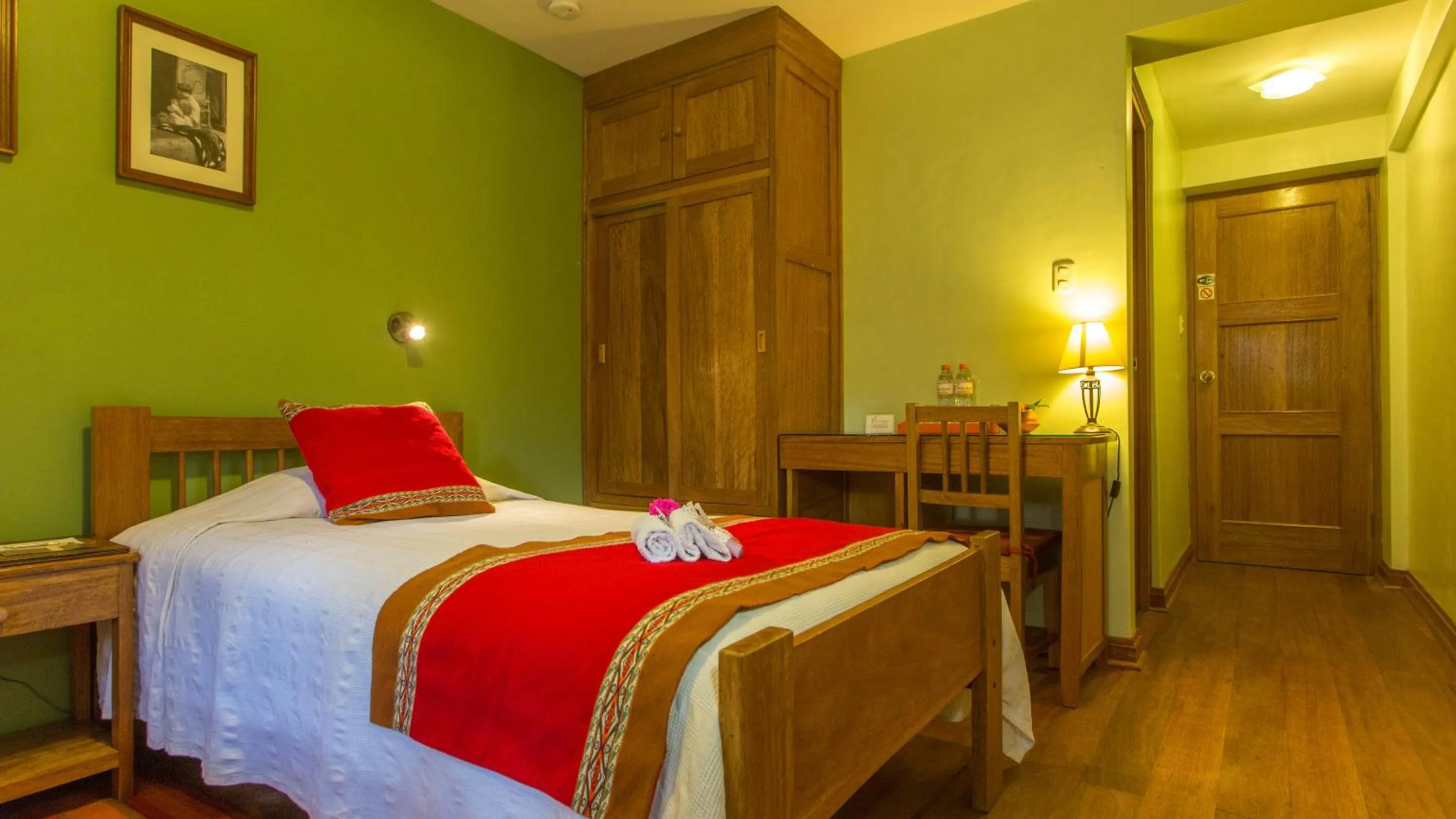 Bed in Eco-Hotel Pension Alemana