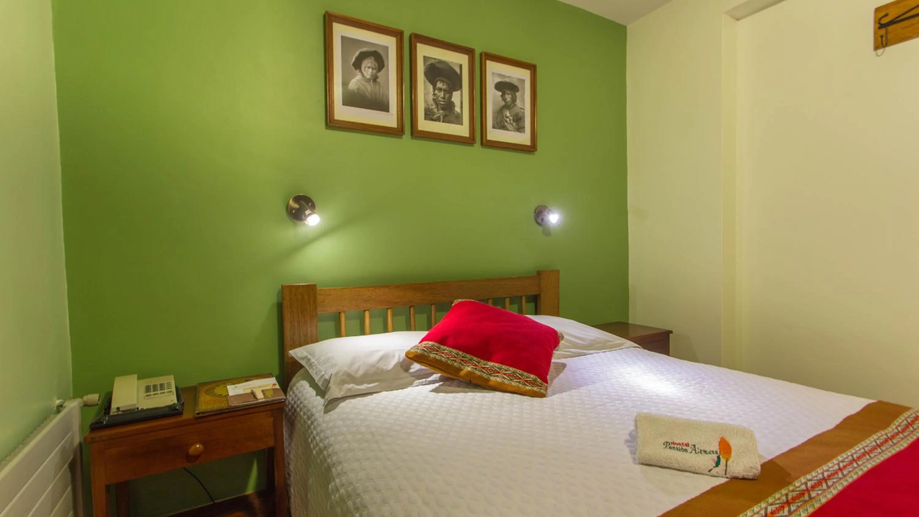 Bed in Eco-Hotel Pension Alemana