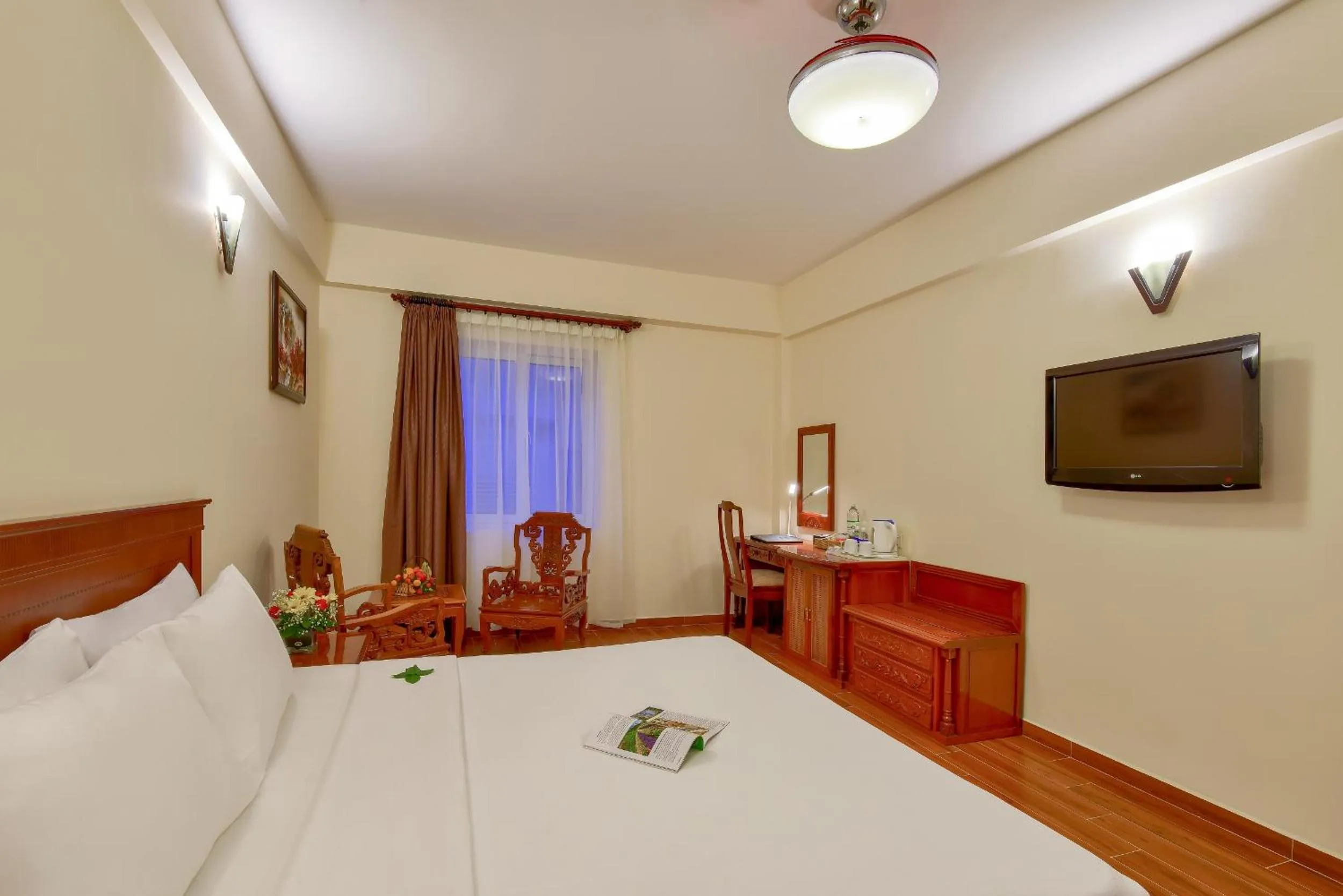 Photo of the whole room, Bed in Khách sạn Park Hotel Dalat