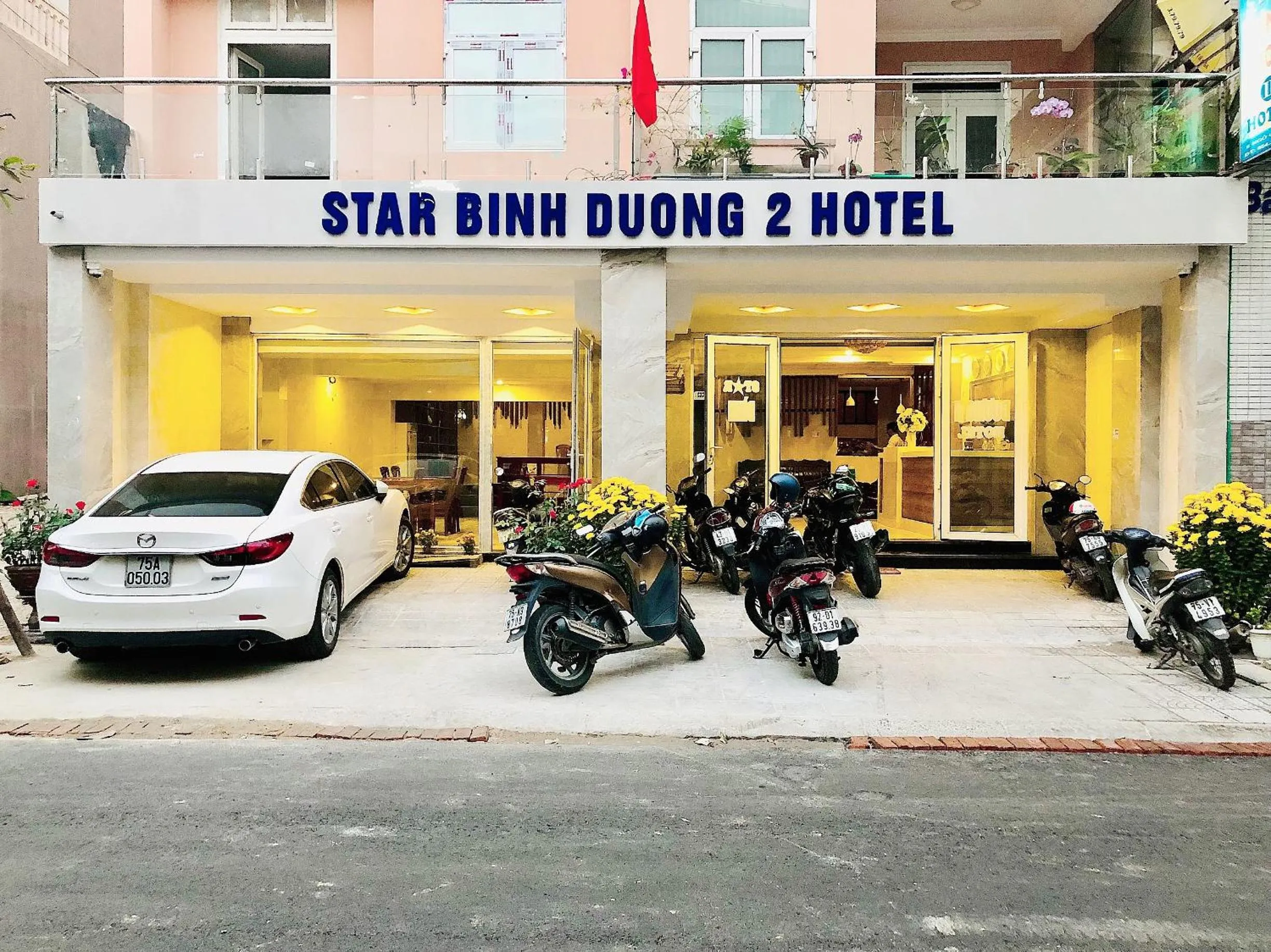 Facade/entrance in Binh Duong 2 Hotel