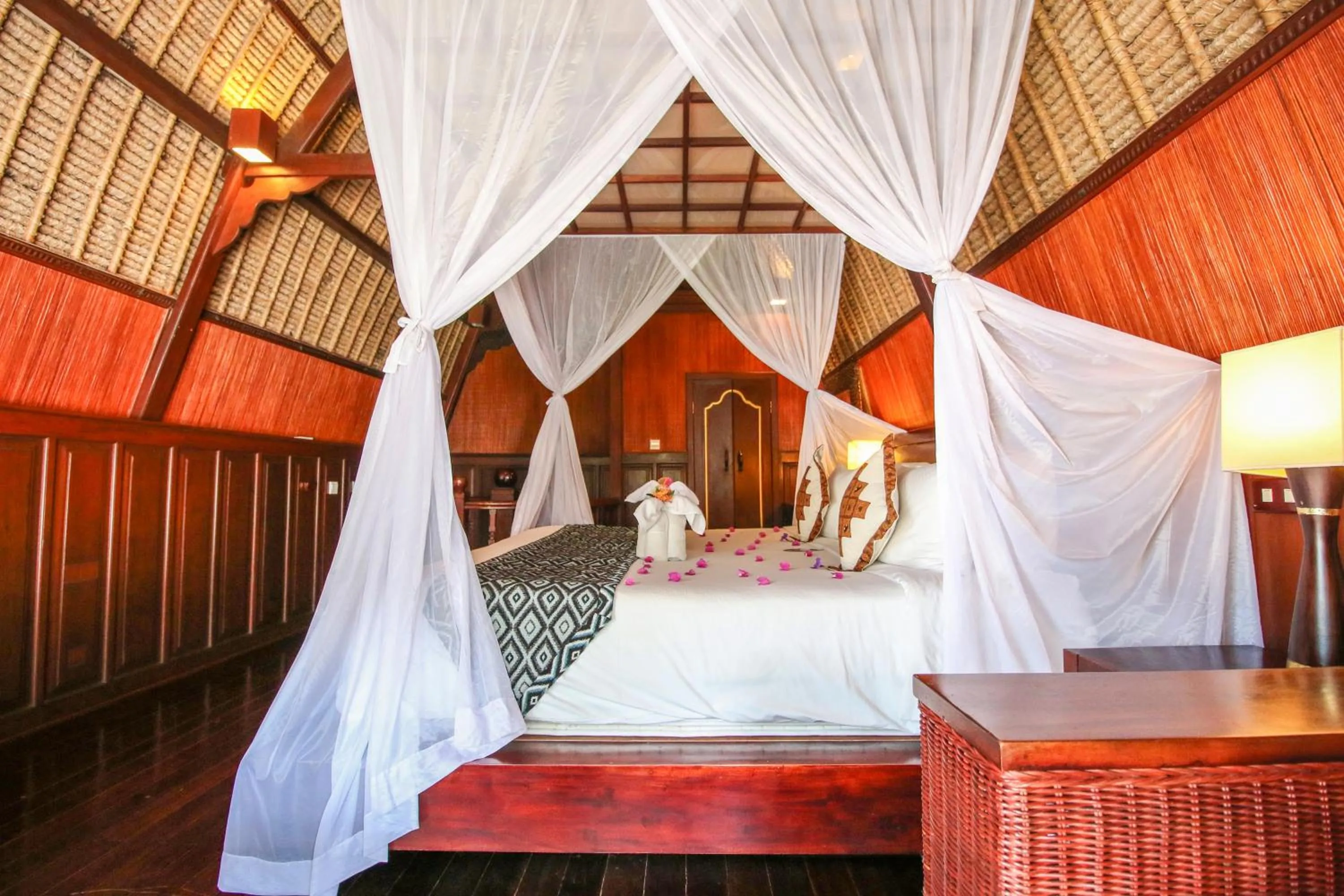 Bedroom, Bed in Kupu Kupu Barong Villas and Tree Spa by L’OCCITANE