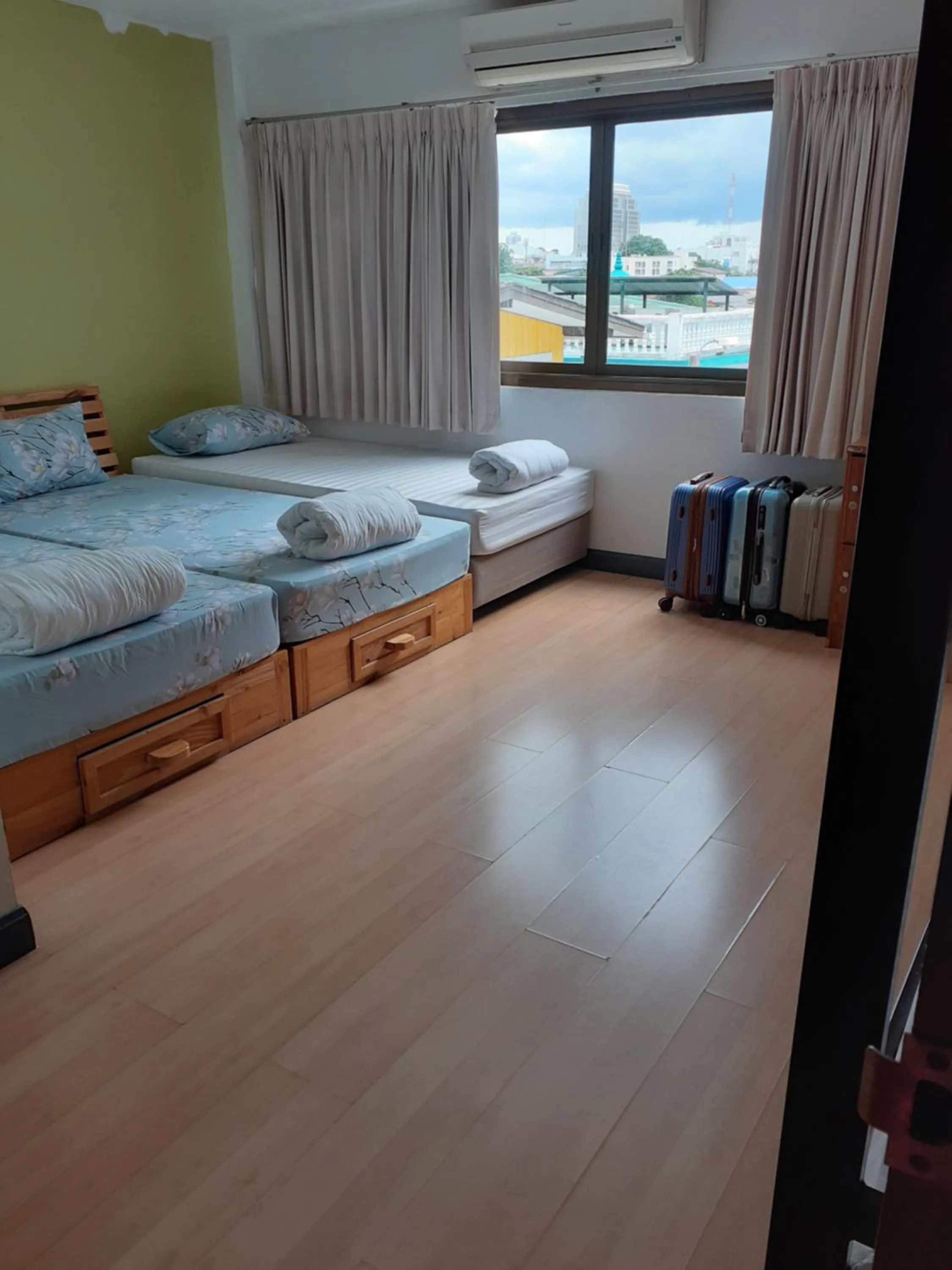 Bed in BaanSu Hostel