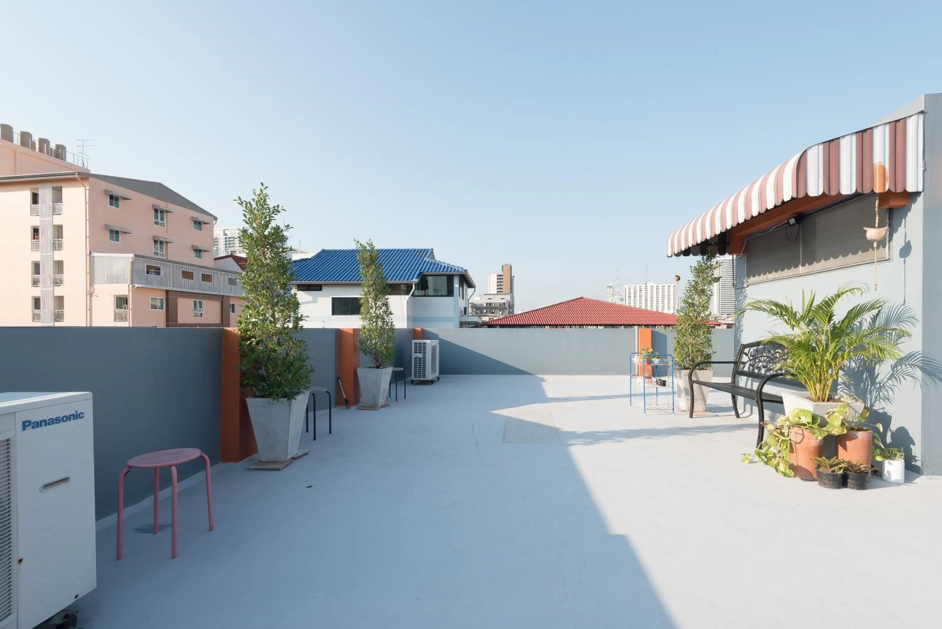 Balcony/Terrace in BaanSu Hostel