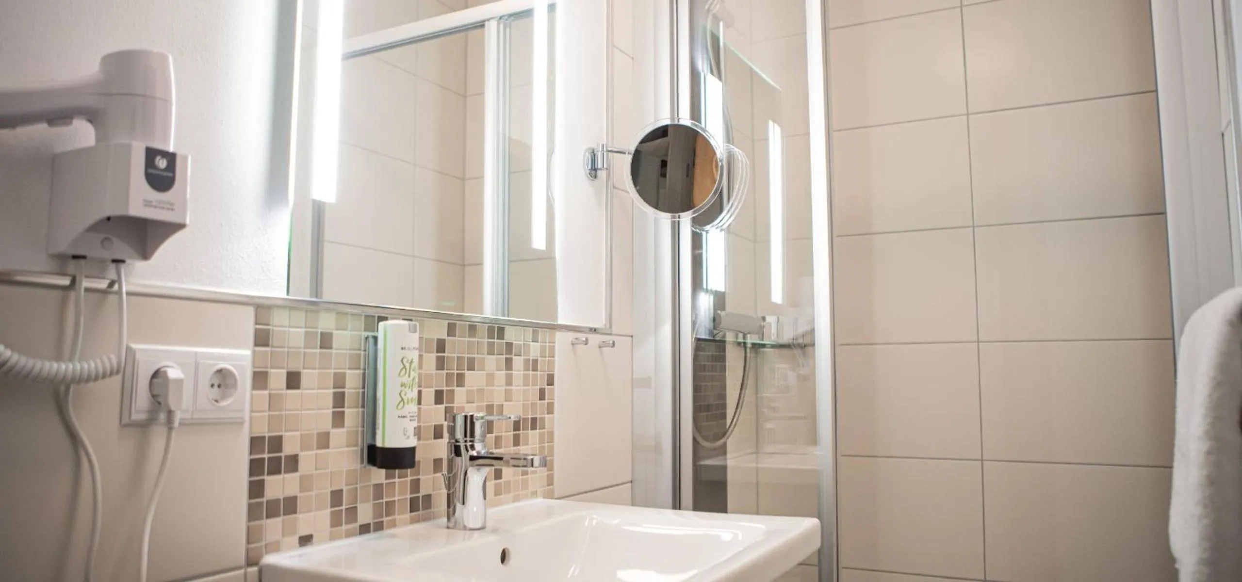 Bathroom in Hotel-Restaurant Jagdhaus Heede