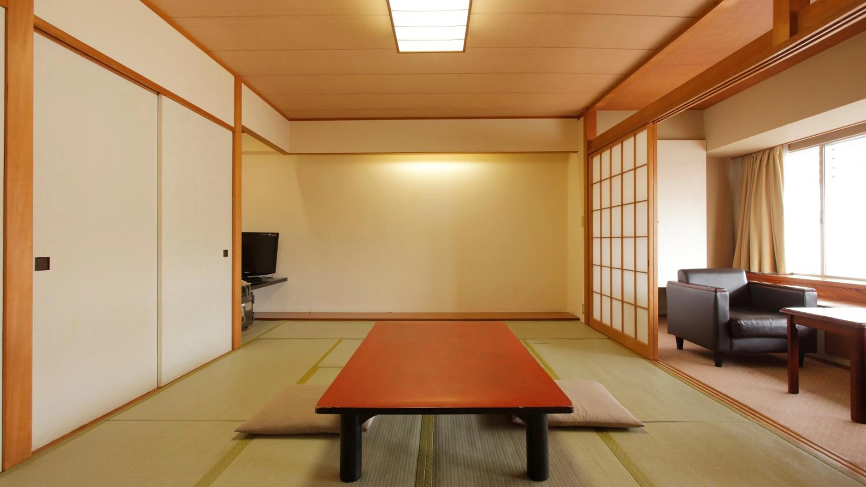 Atami New Fujiya Hotel