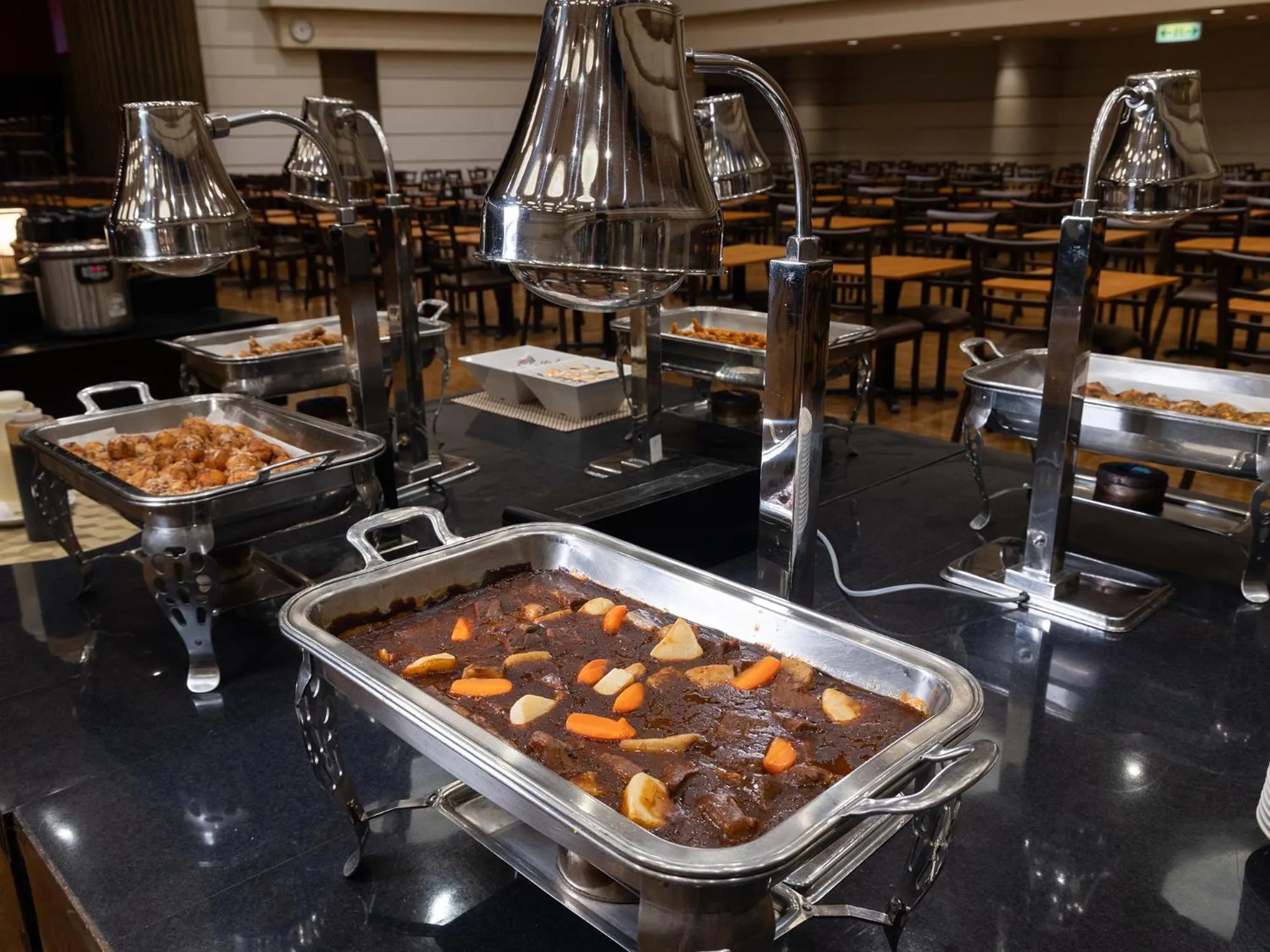 Atami New Fujiya Hotel