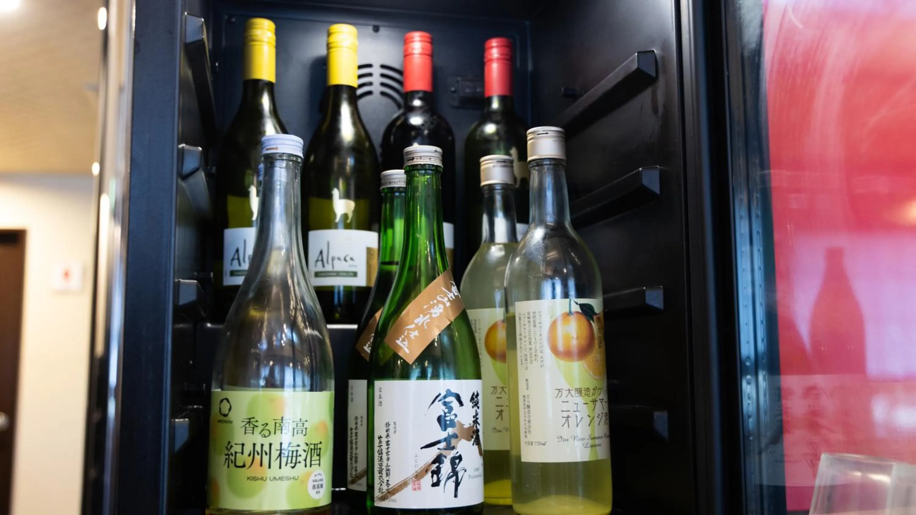 Restaurant/places to eat in Atami Season Hotel