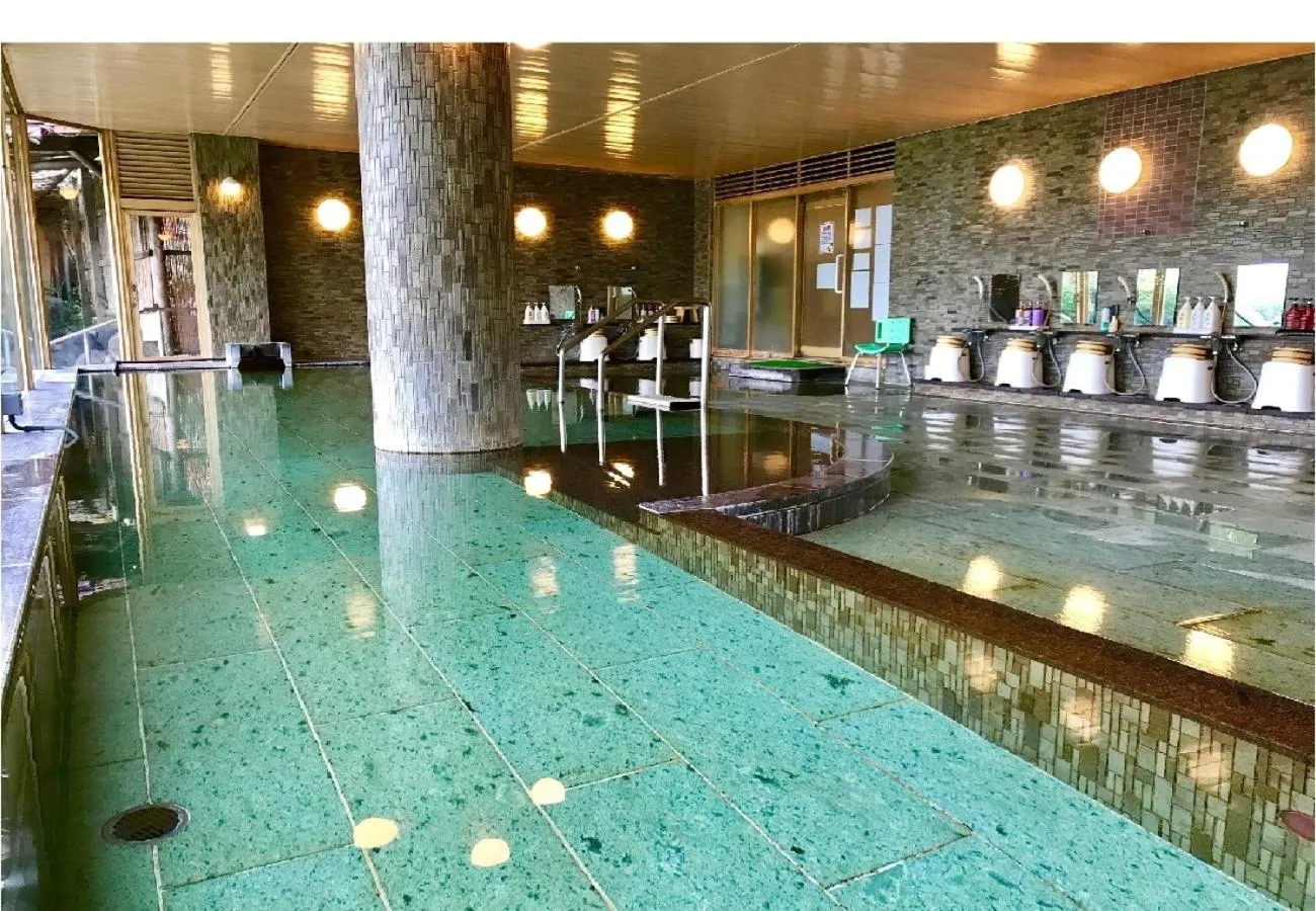 Public Bath in Ohito Hotel