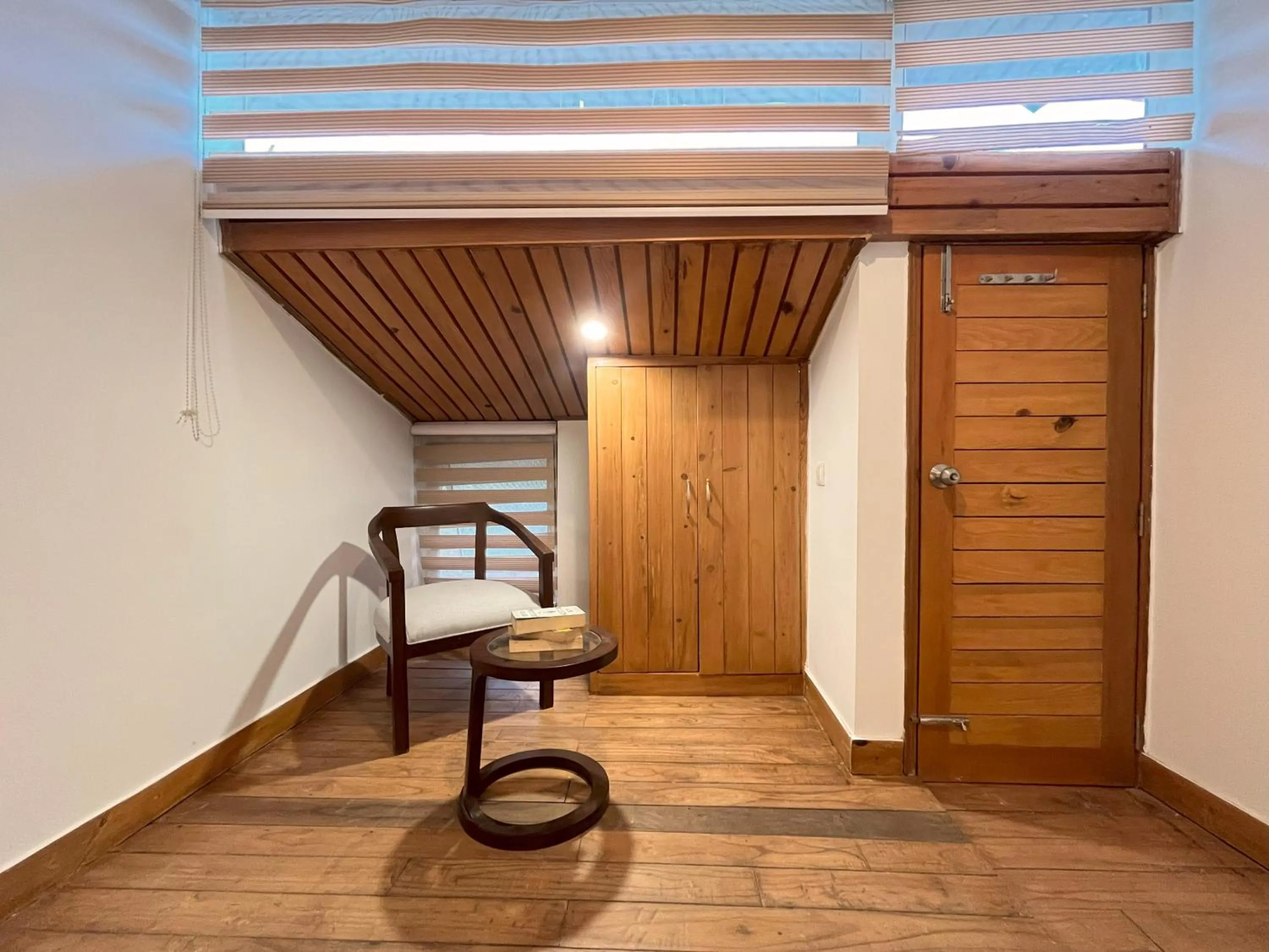 Living room in Seclude Kasauli, Himachal Pradesh