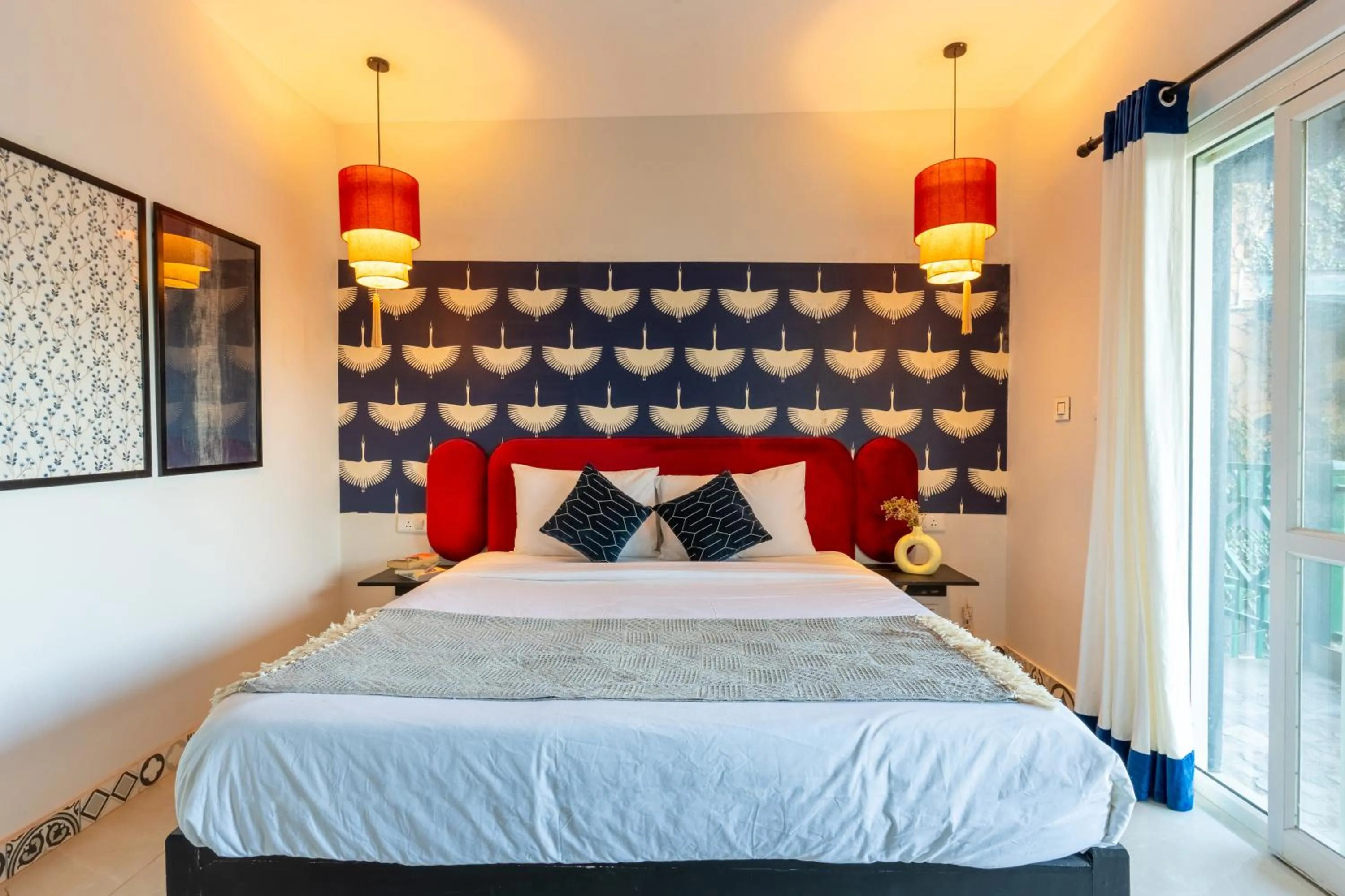 Bed in Seclude Kasauli, Himachal Pradesh