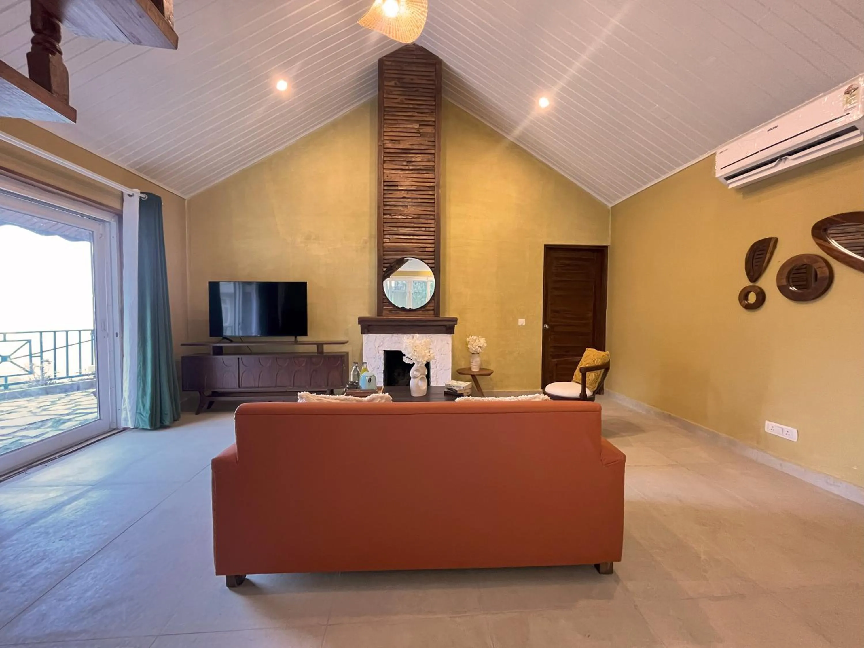 Living room in Seclude Kasauli, Himachal Pradesh