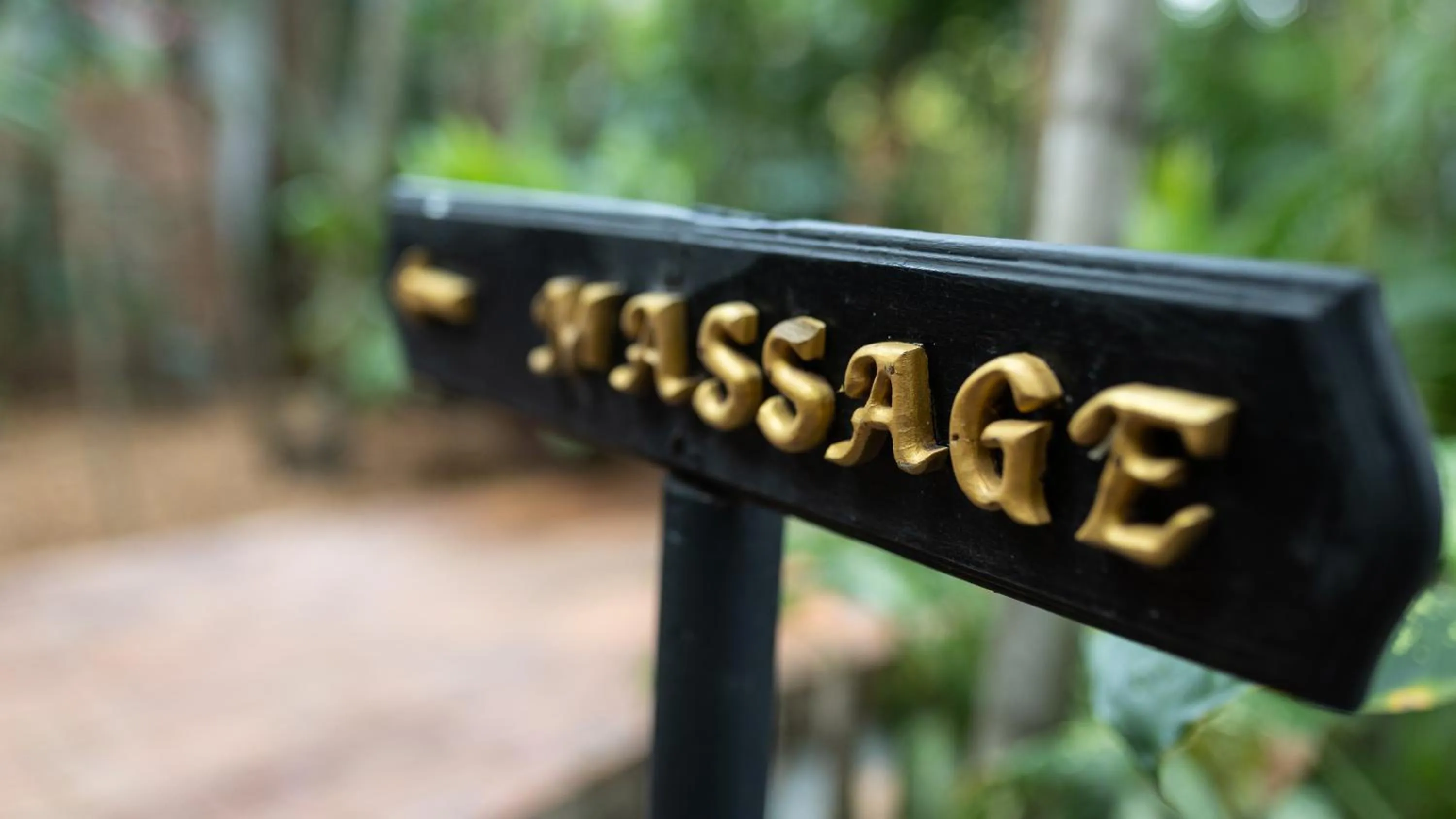 Massage in Pavillon Indochine Boutique - Hotel