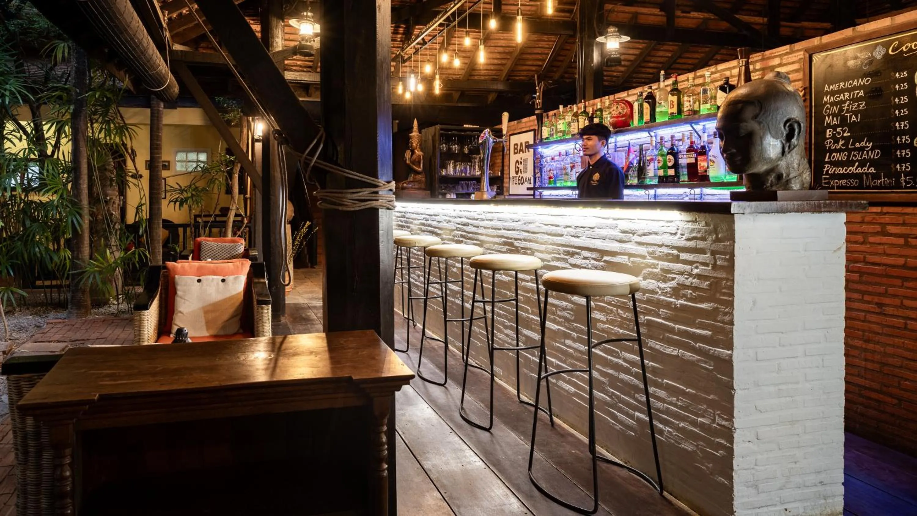 Restaurant/places to eat in Pavillon Indochine Boutique - Hotel