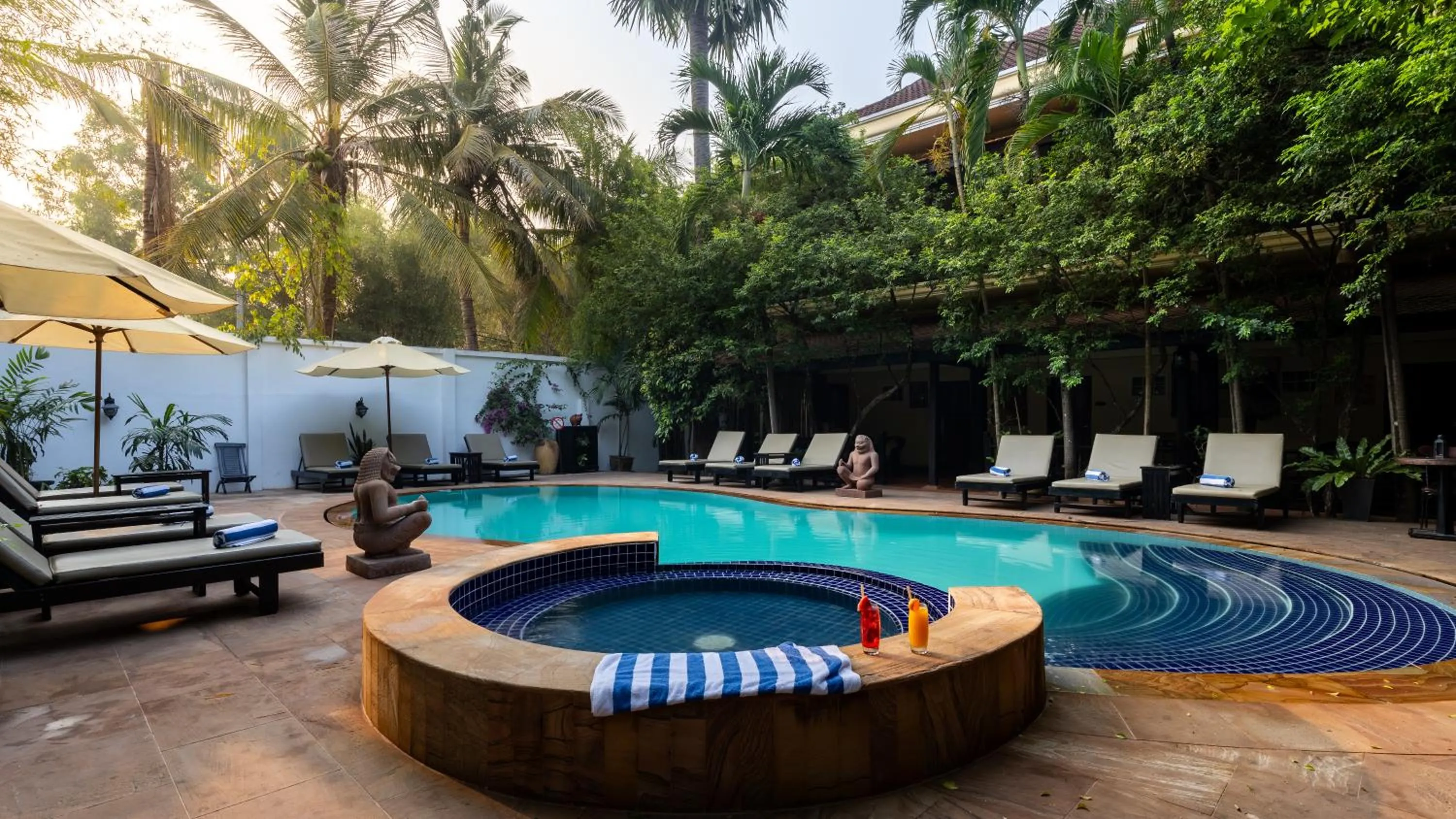 Swimming pool in Pavillon Indochine Boutique - Hotel