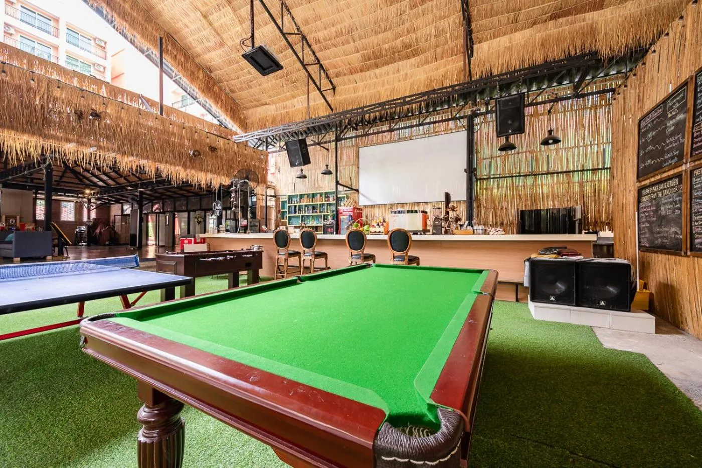 Area and facilities in Sonia residence - SHA Extra Plus