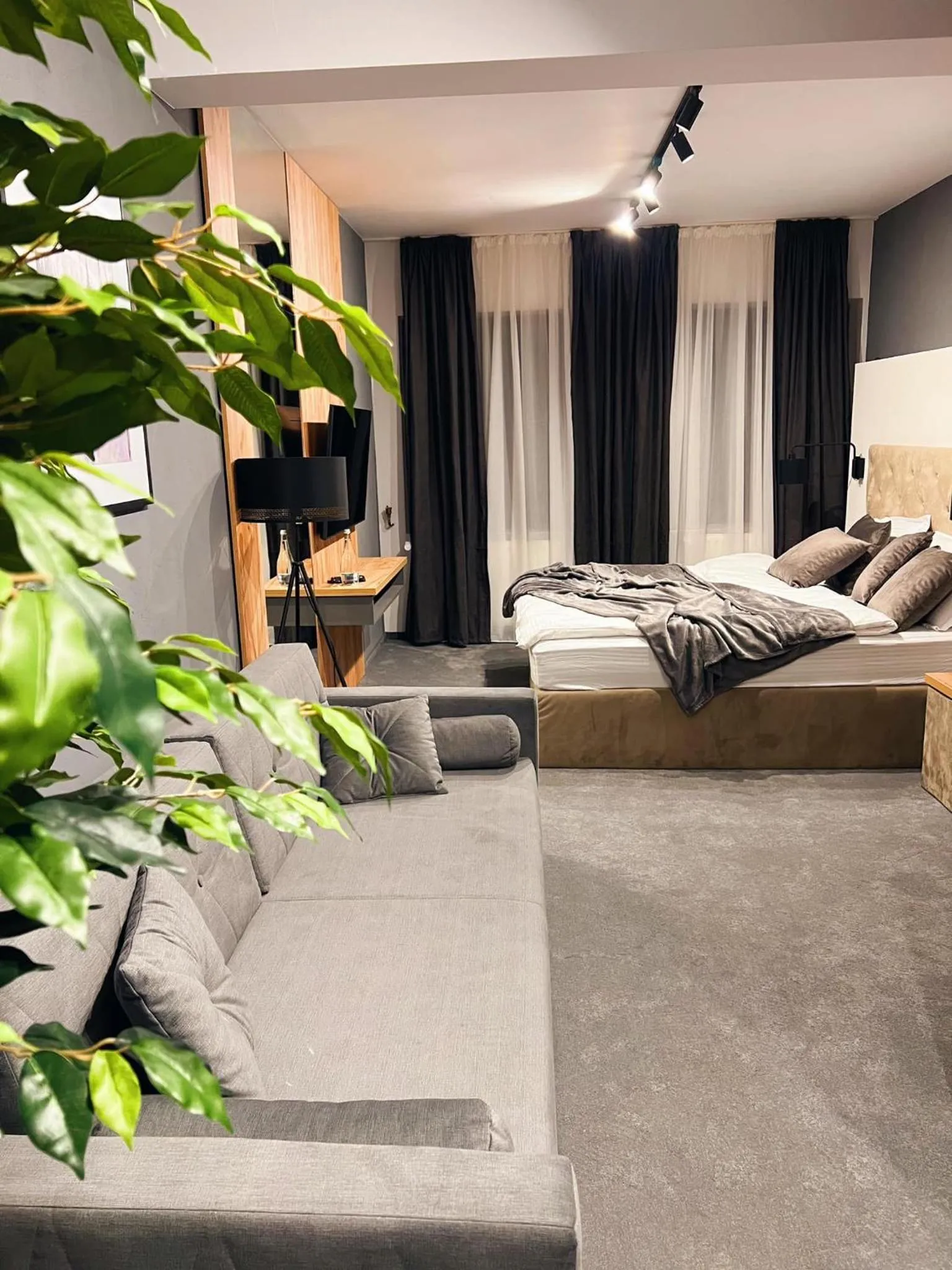 Bed in Hotel Muntele Mic